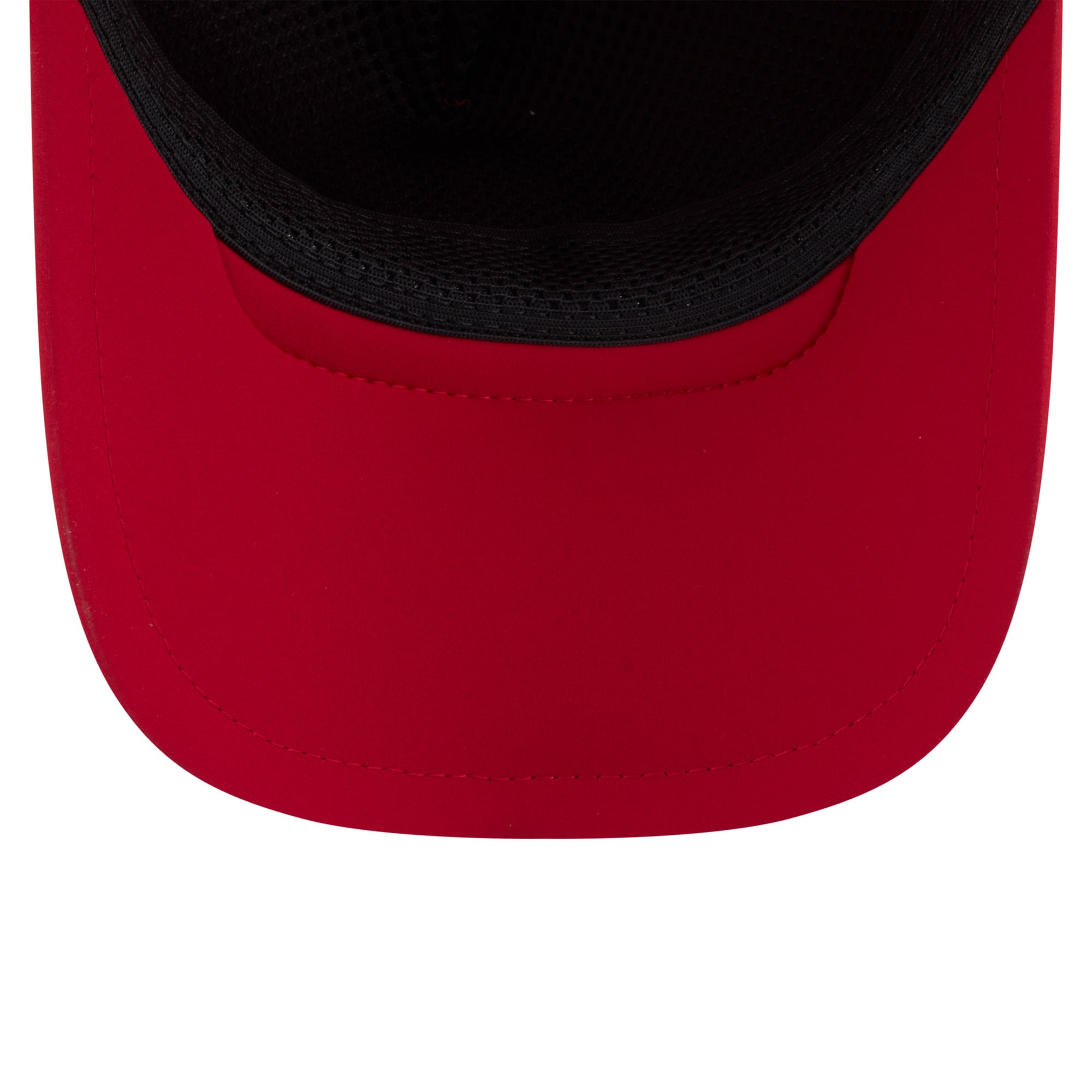 Youth New Era Red Tampa Bay Buccaneers 2026 Sideline Apex 9FORTY Adjustable Trucker Hat