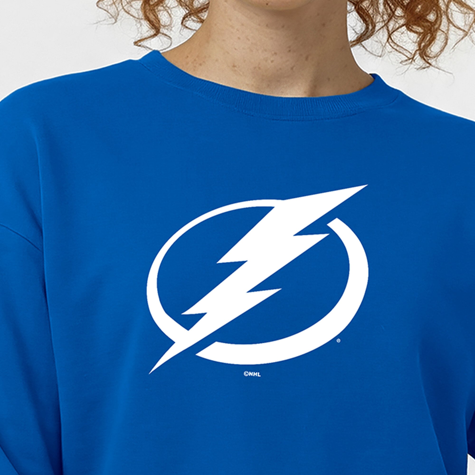 Women's Champion Royal Tampa Bay Lightning Wordmark Lockup Powerblend Sweatshirt