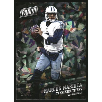 2017 Panini Black Friday Cracked Ice #7 Marcus Mariota