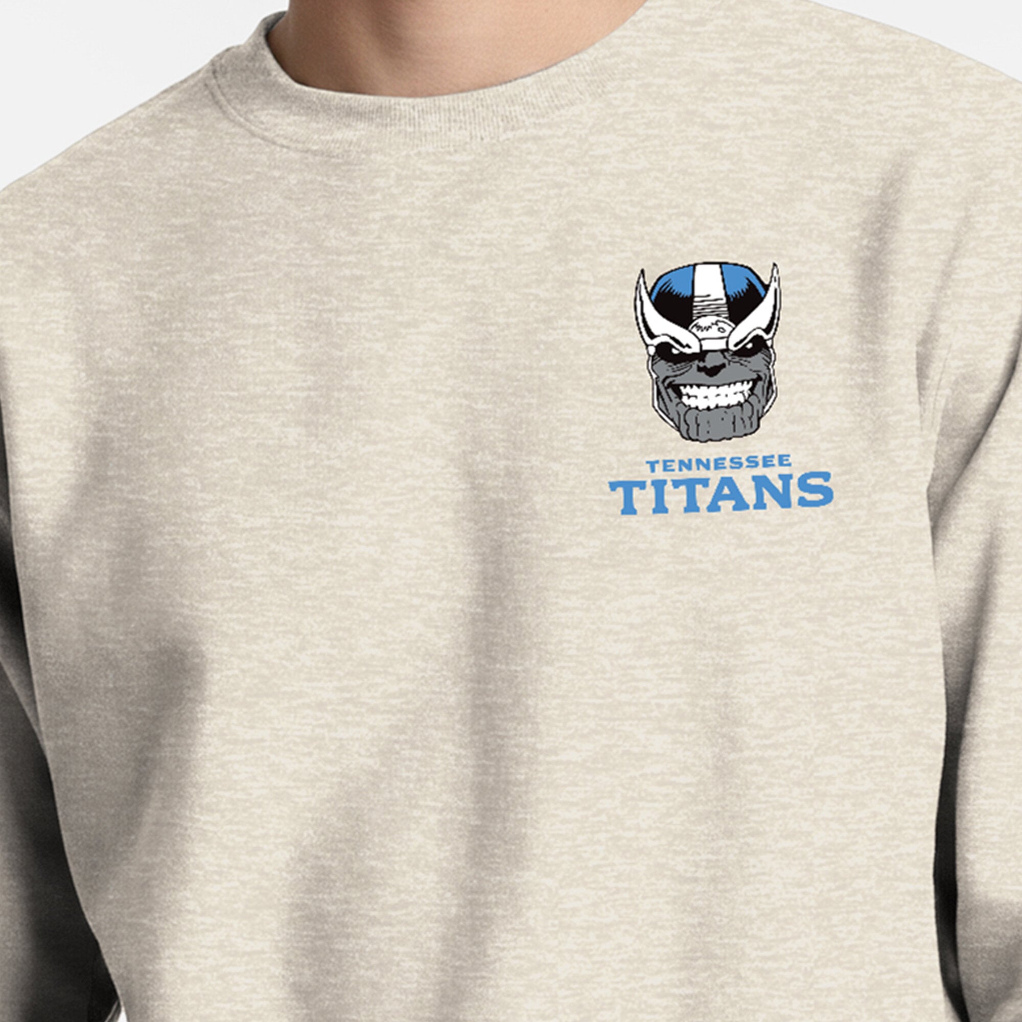 Sweat-shirt à col rond Disney x Champion couleur avoine Tennessee Titans Powerblend, logo poitrine gauche et dos, pour homme