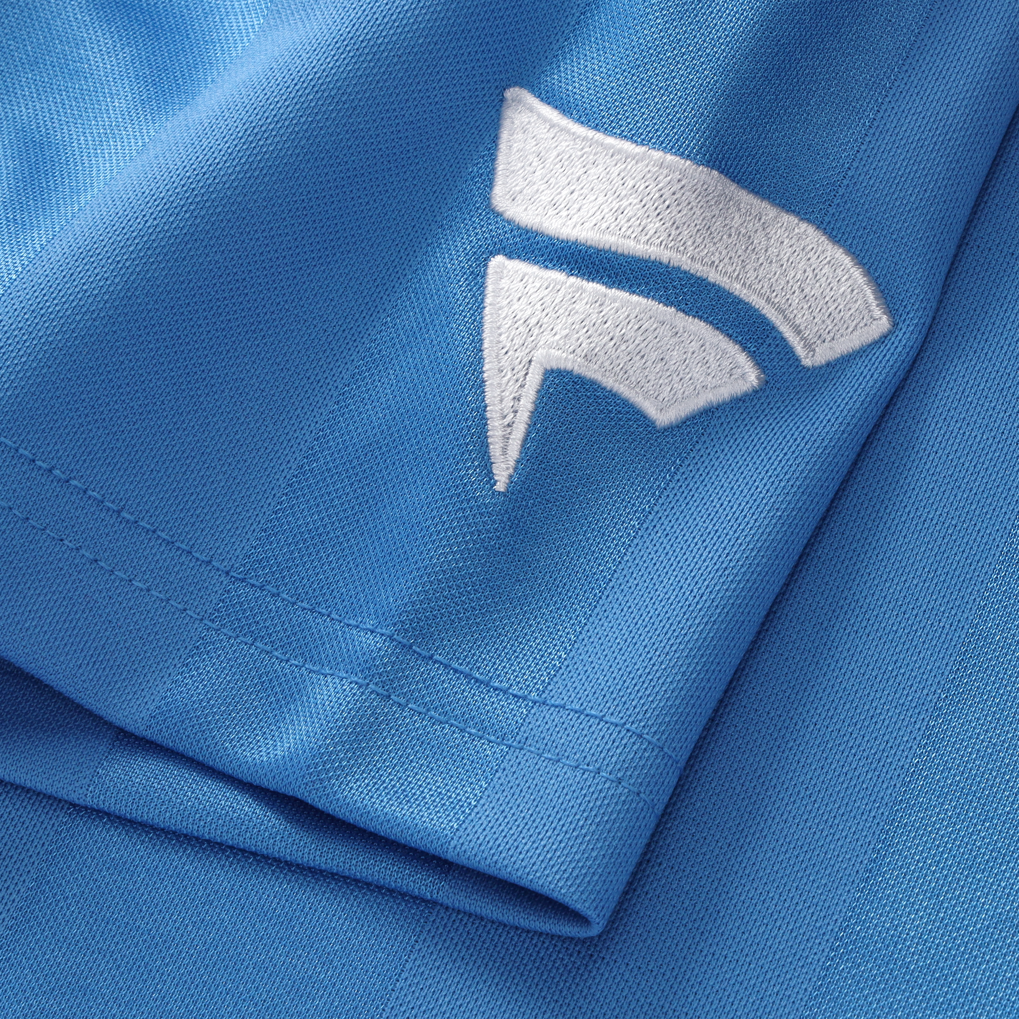 T-shirt de supporter des Tennessee Titans bleu clair à col en V, la marque Fanatics, pour homme.