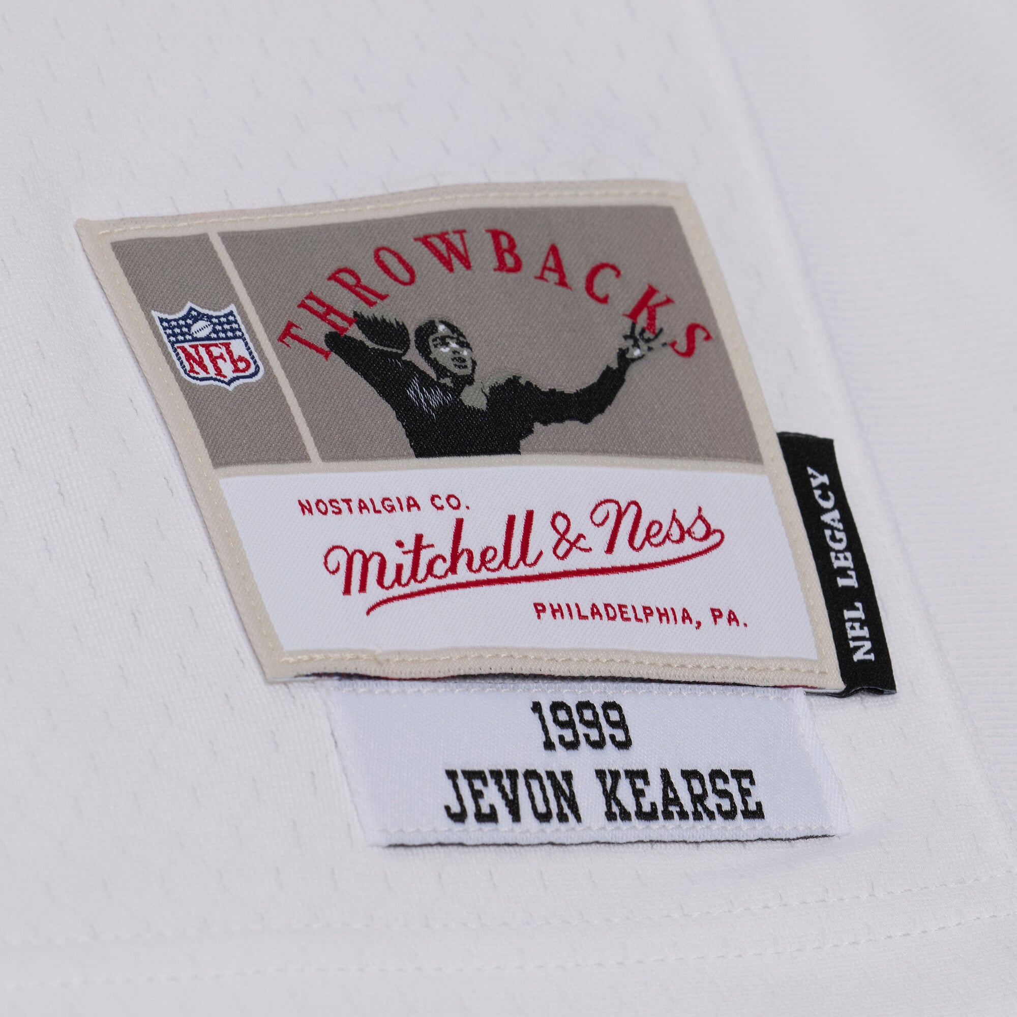 Men's Mitchell & Ness Jevon Kearse White Tennessee Titans Retired Legacy Replica Player Jersey
