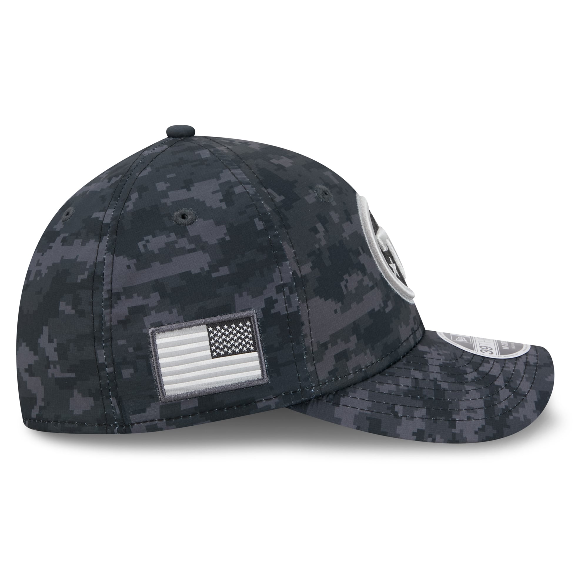 Casquette extensible New Era noire Tennessee Titans 2026 Salute To Service 39THIRTY M-Crown pour homme