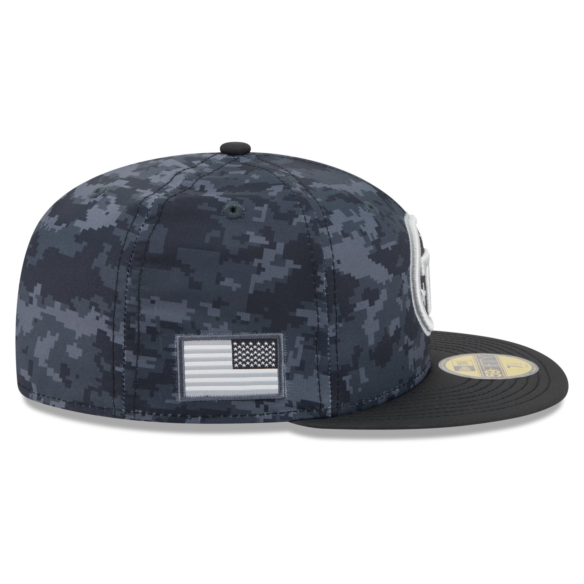 Casquette ajustée New Era noire Tennessee Titans 2026 Salute To Service 59FIFTY pour homme