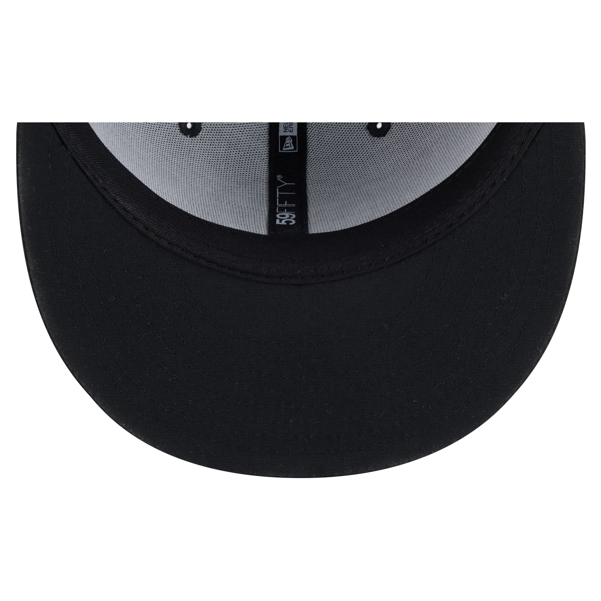 Casquette ajustée New Era noire Tennessee Titans 2026 Salute To Service 59FIFTY pour homme