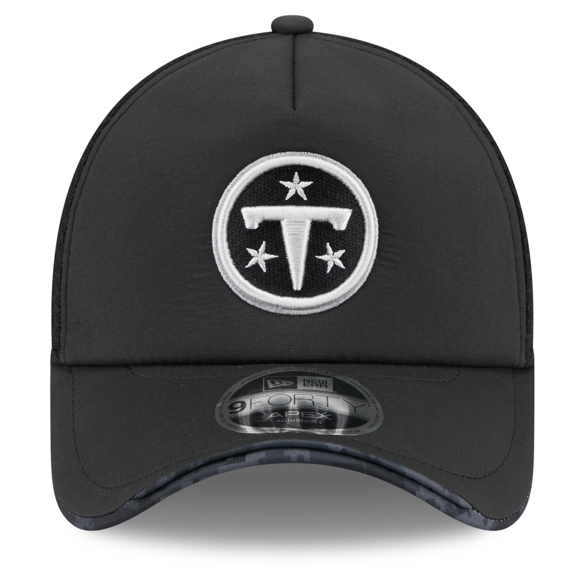 Casquette trucker ajustable New Era Apex 9FORTY noire Tennessee Titans 2026 Salute To Service pour homme