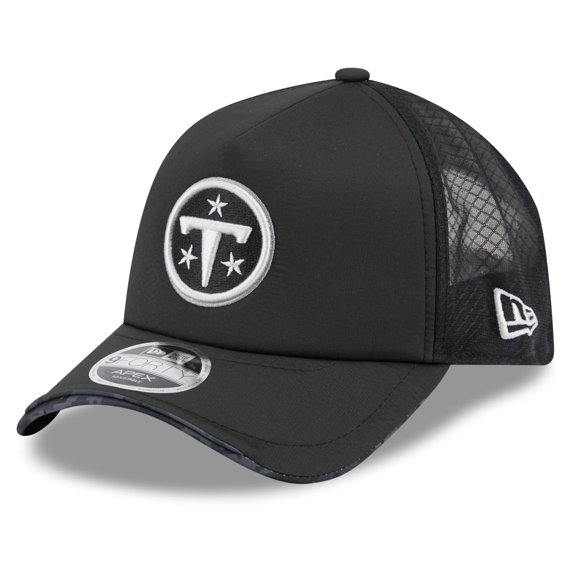 Casquette trucker ajustable New Era Apex 9FORTY noire Tennessee Titans 2026 Salute To Service pour homme