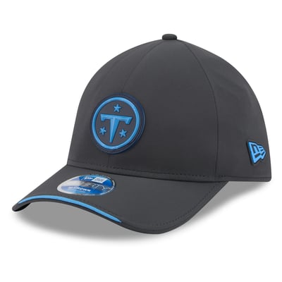 Tennessee Titans New Era 2026 Sideline Cold Weather  39THIRTY M-Crown Stretch Hat - Charcoal