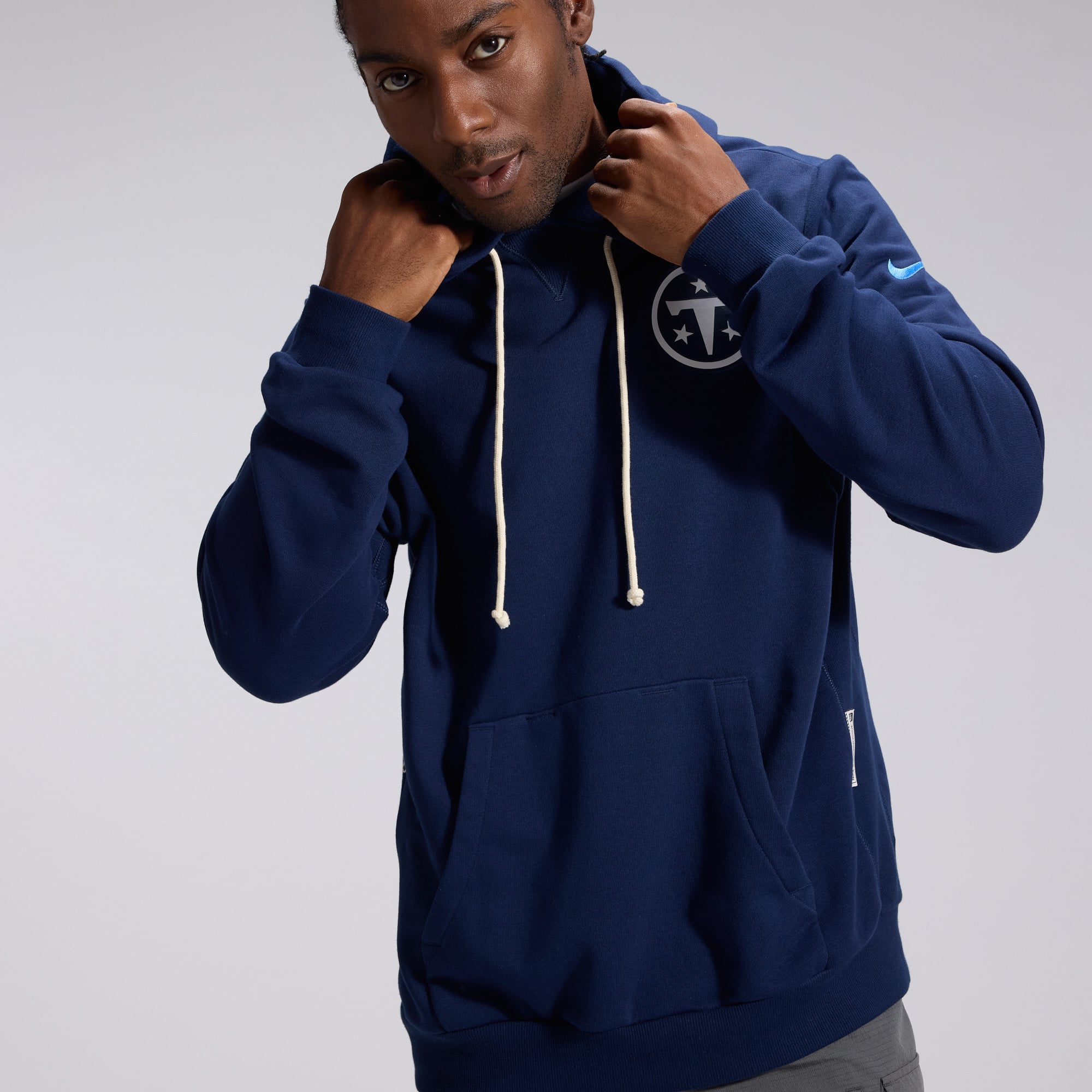 Sweat à capuche Nike bleu marine Tennessee Titans Collection 2026 Rivalries pour homme