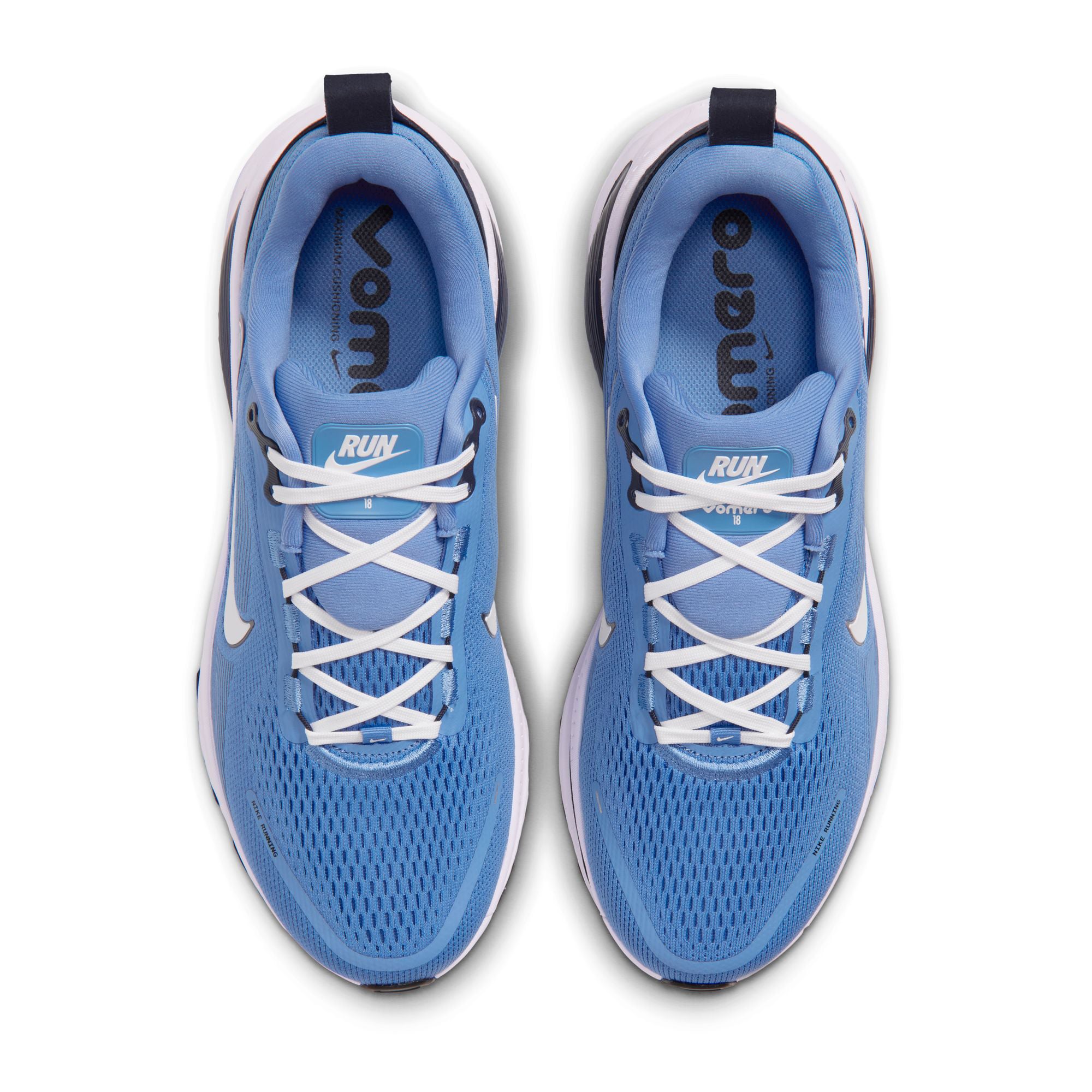 Men's Nike Tennessee Titans Vomero 18 Running Shoes