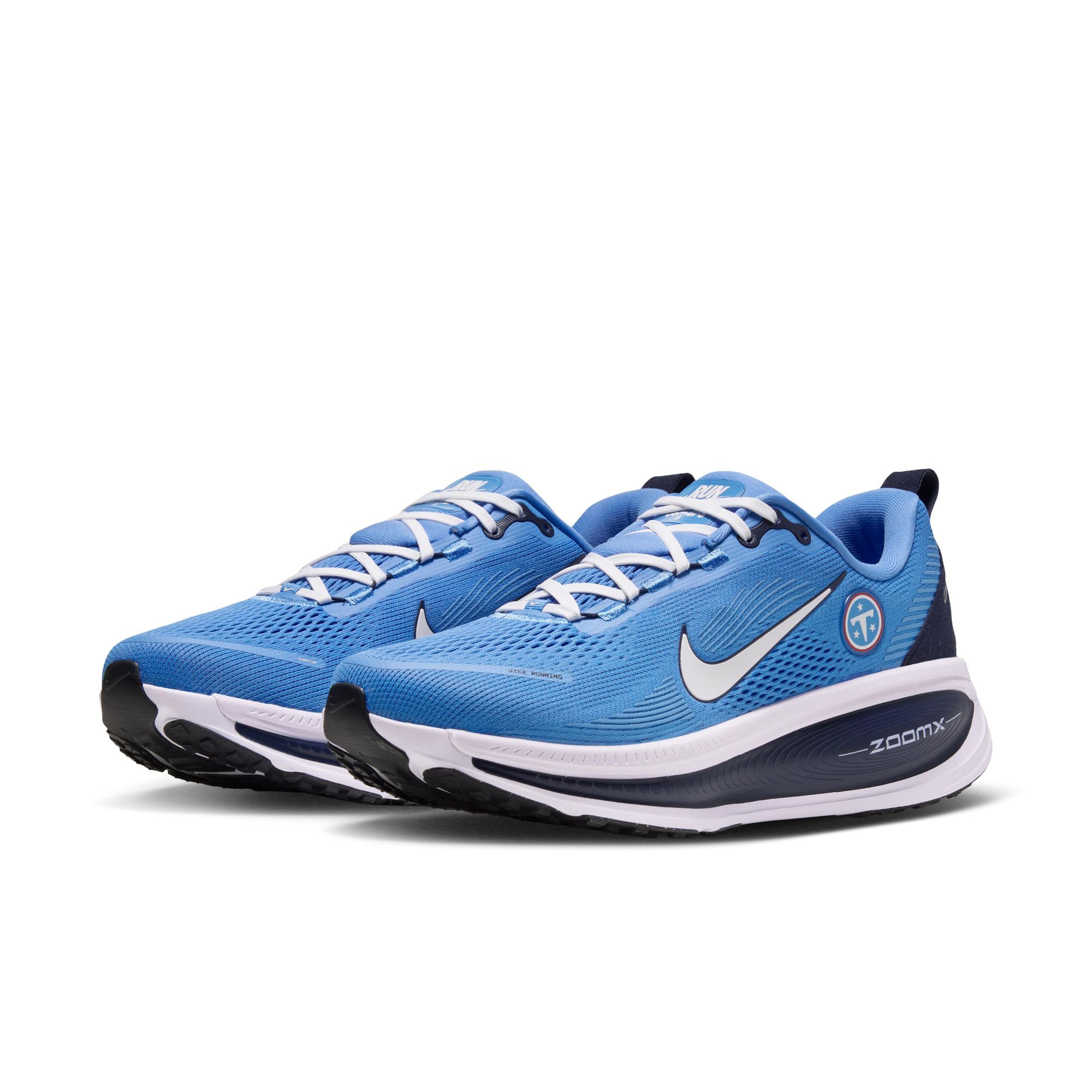 Men's Nike Tennessee Titans Vomero 18 Running Shoes