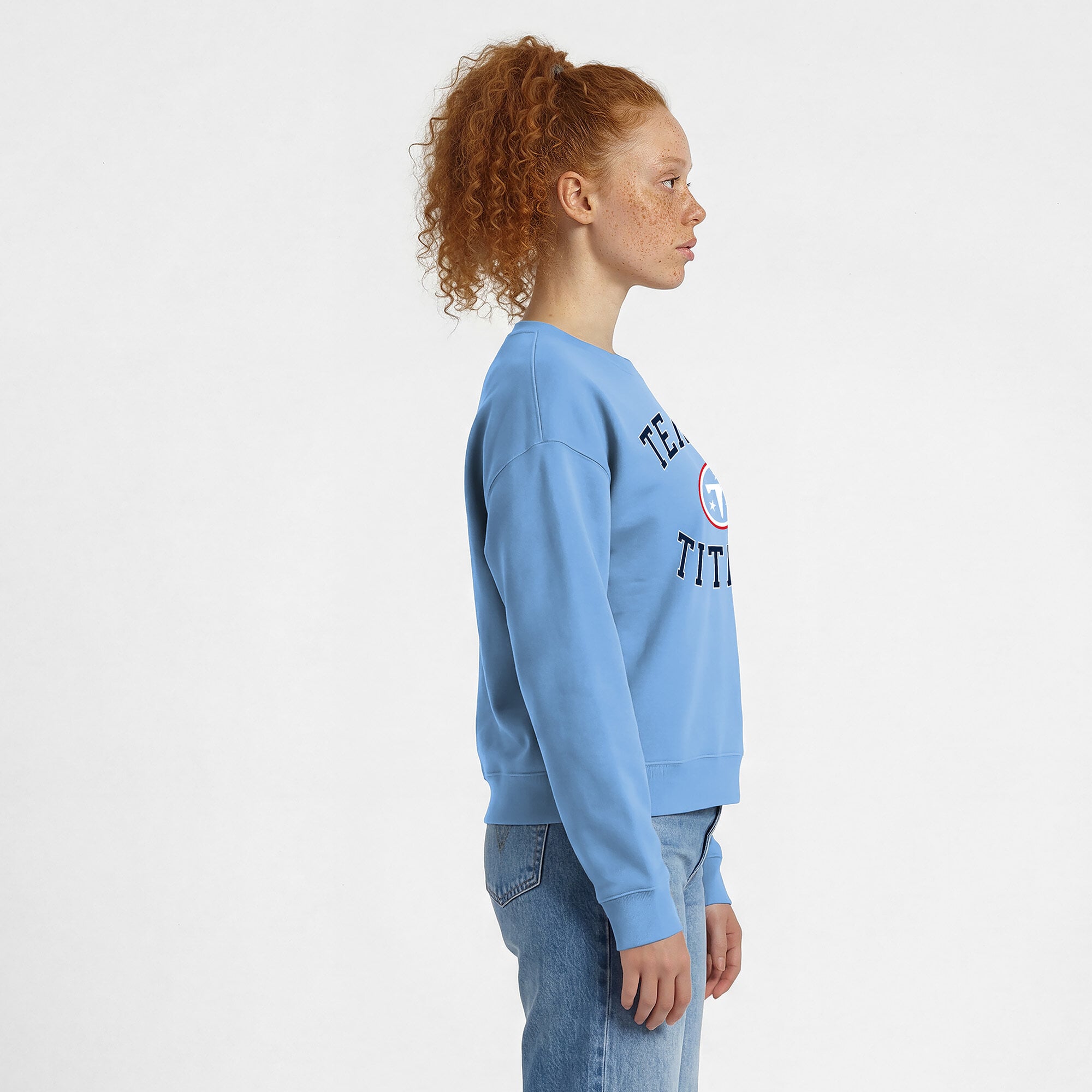 Sweat-shirt Champion bleu clair pour femme, motif cœur et âme des Tennessee Titans.