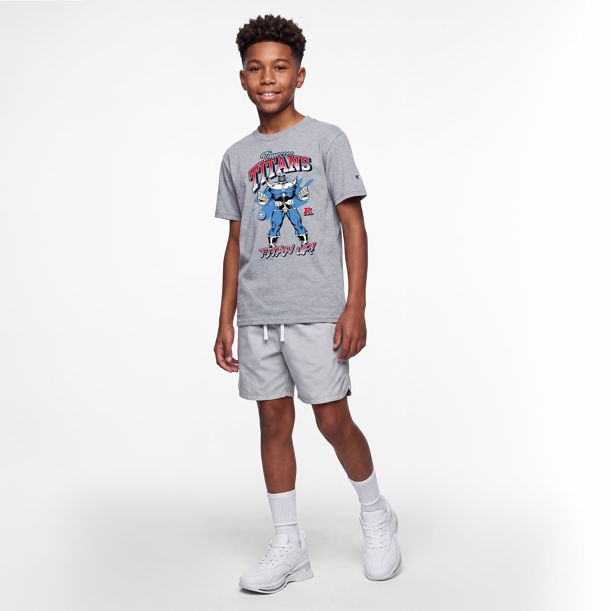 Youth Disney x Champion Heather Gray Tennessee Titans Thanos T-Shirt