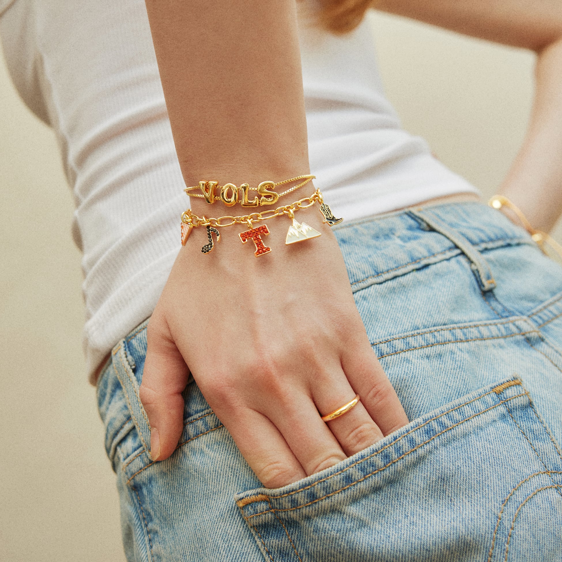 Ensemble de deux bracelets délicats à breloques et slogan BaubleBar Tennessee Volunteers
