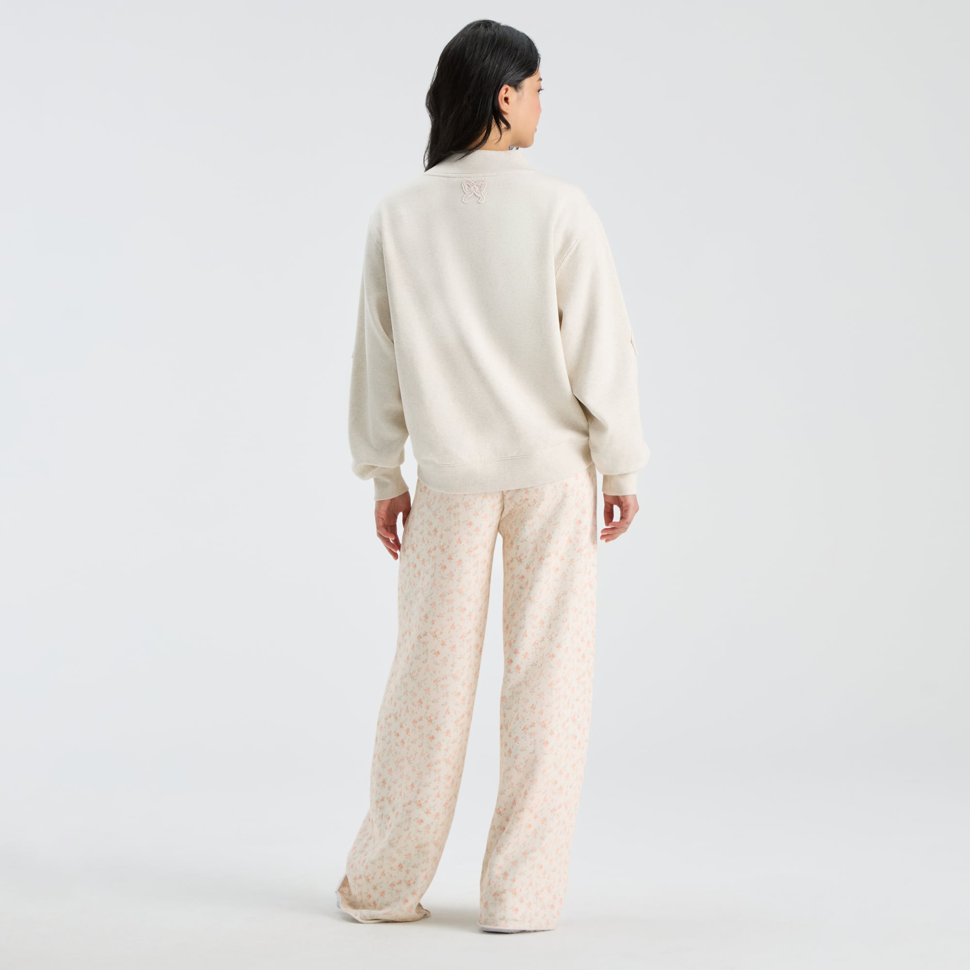 LoveShackFancy Women's Cream Tennessee Volunteers Mockneck Sweatshirt