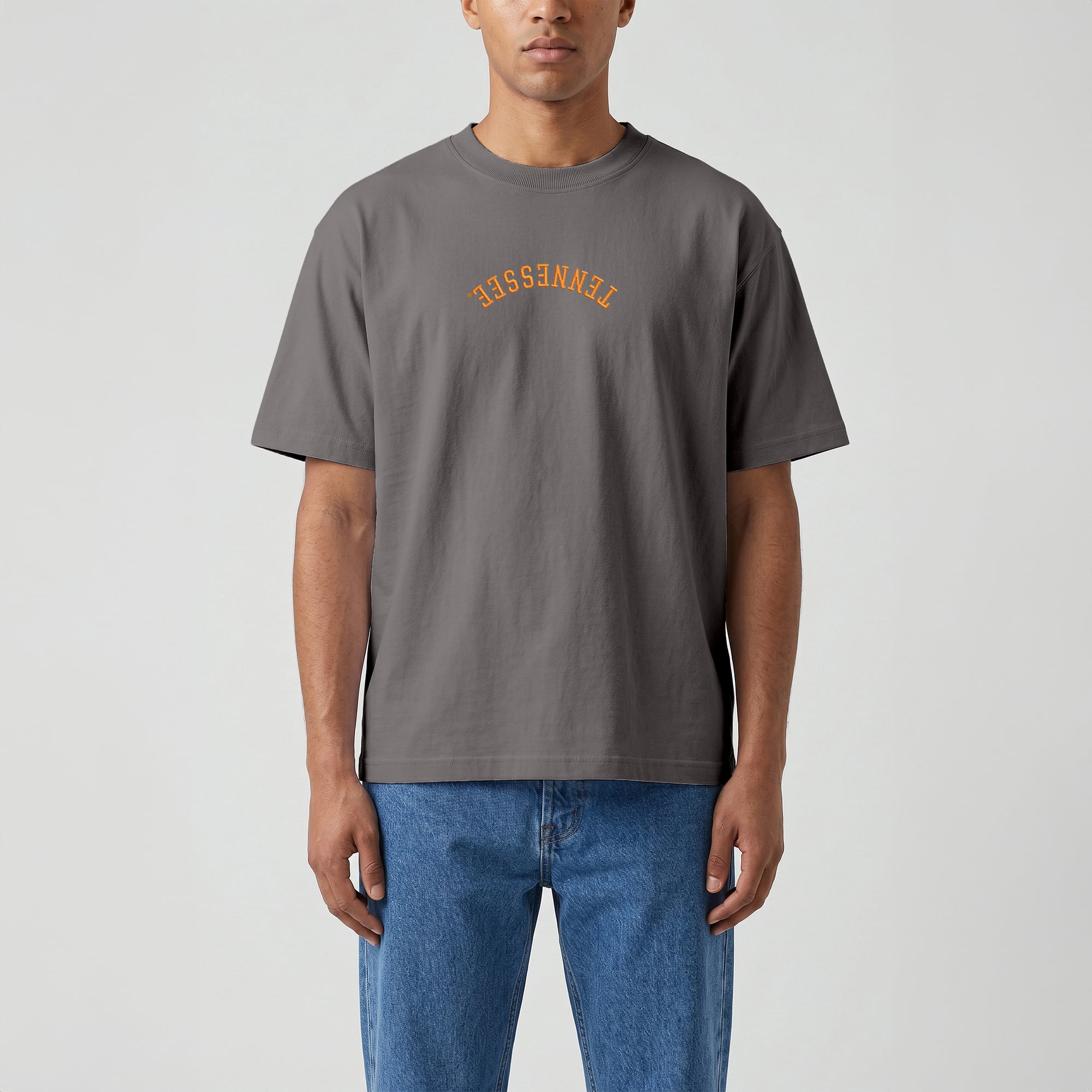 T-shirt vintage épais brodé à l'envers « Tennessee Volunteers » marron de la marque Uscape Apparel pour homme