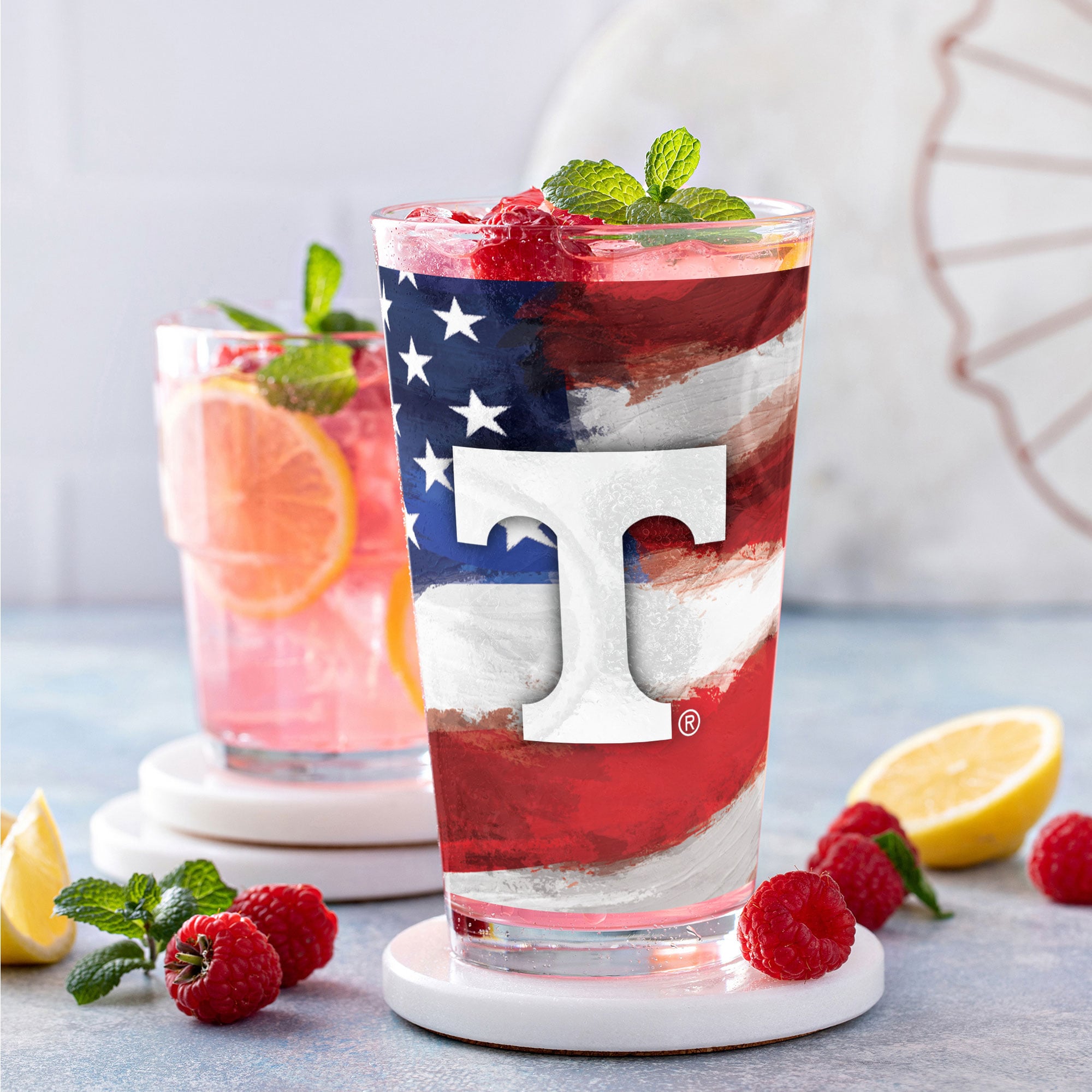 Tennessee Volunteers Two-Pack 16oz. Americana Pint Glass Set