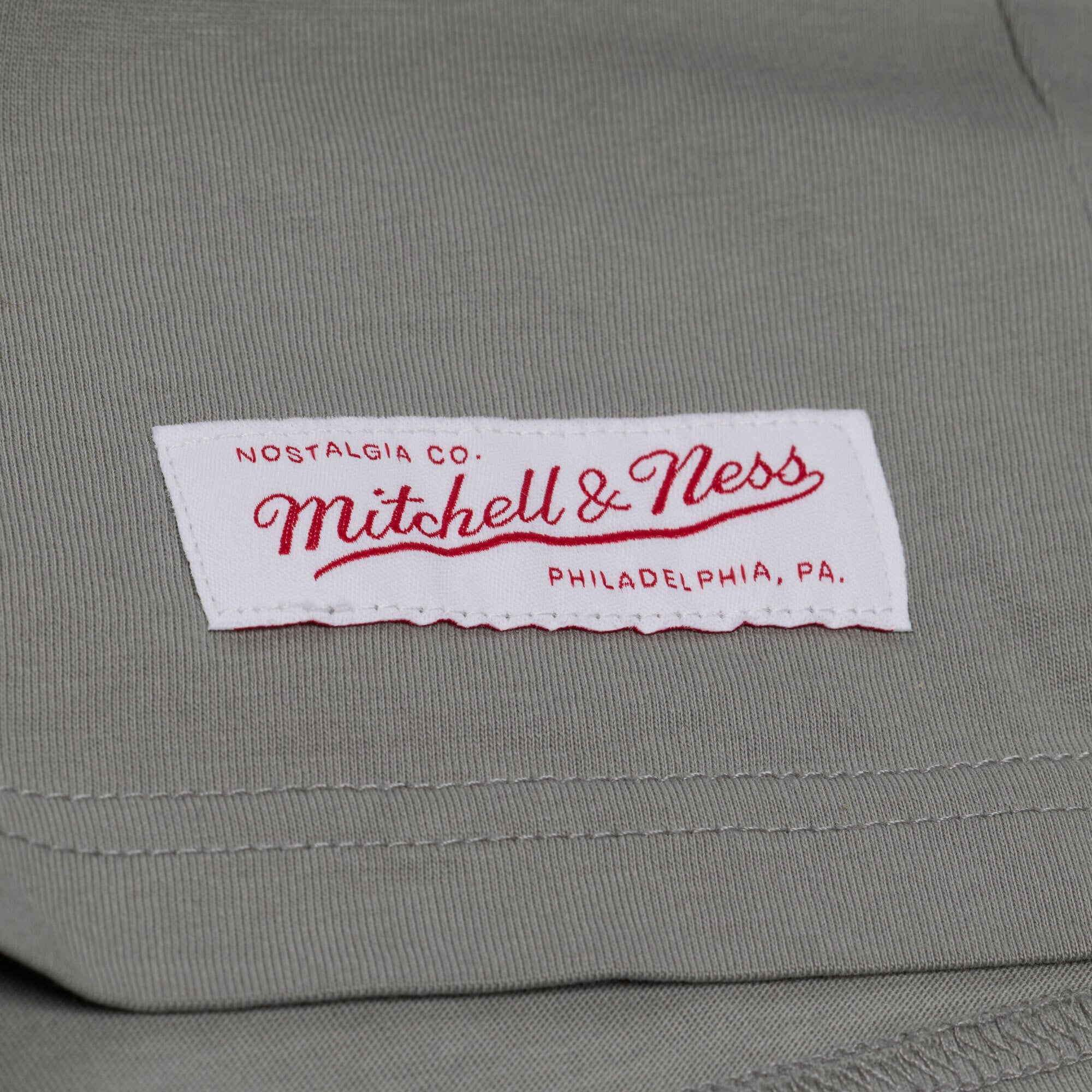 T-shirt Mitchell & Ness gris Texas Longhorns Core Icon pour homme