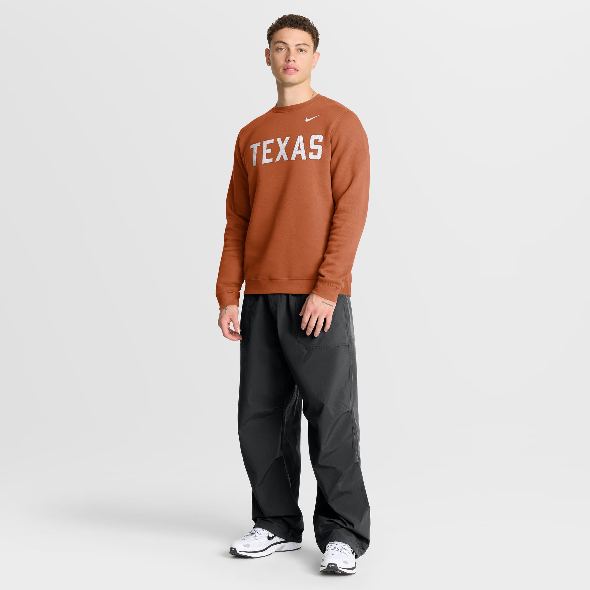 Men's Nike Texas Orange Longhorns 2026 Sideline Club Sweatshirt