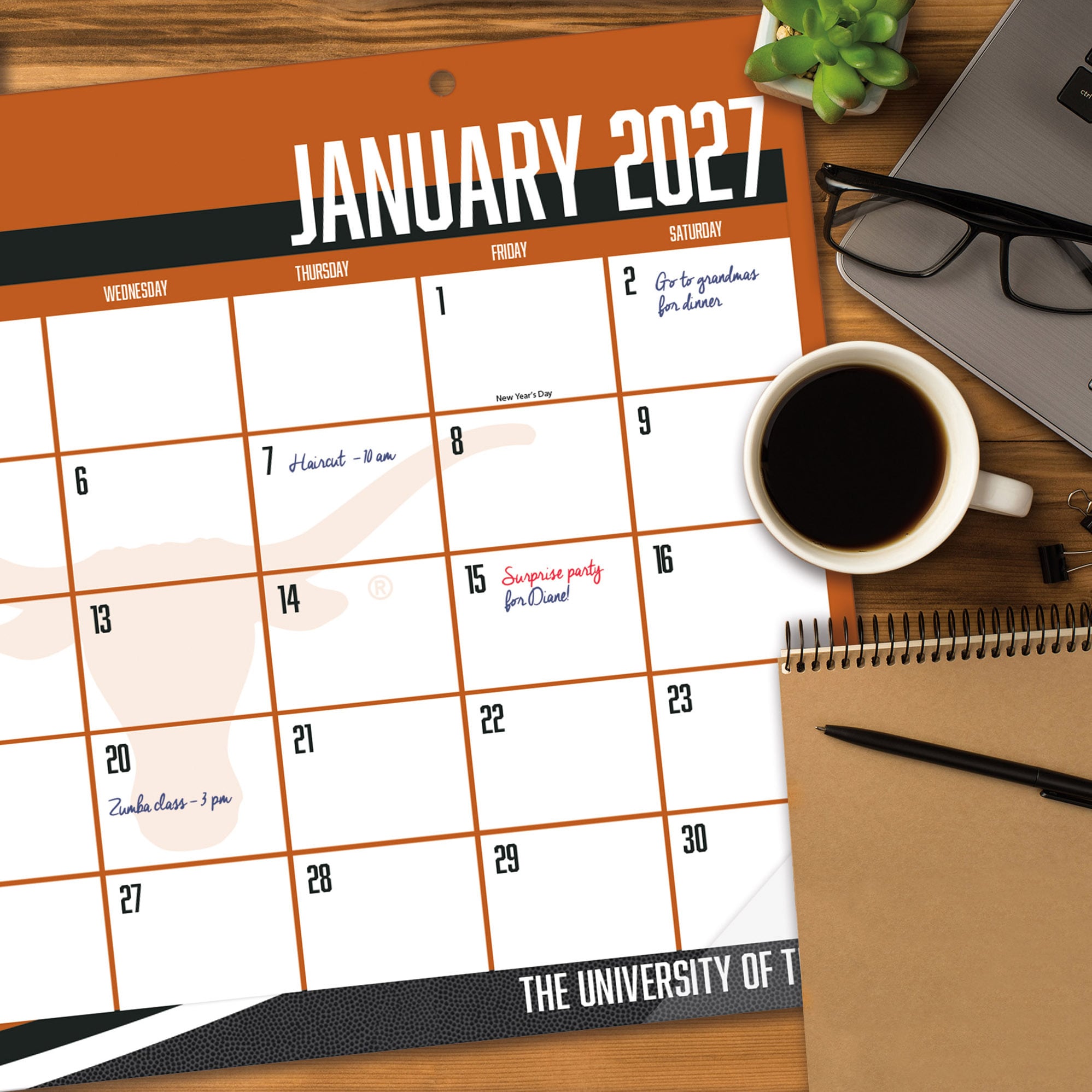 Texas Longhorns 17" x 11" Desk Pad Calendar