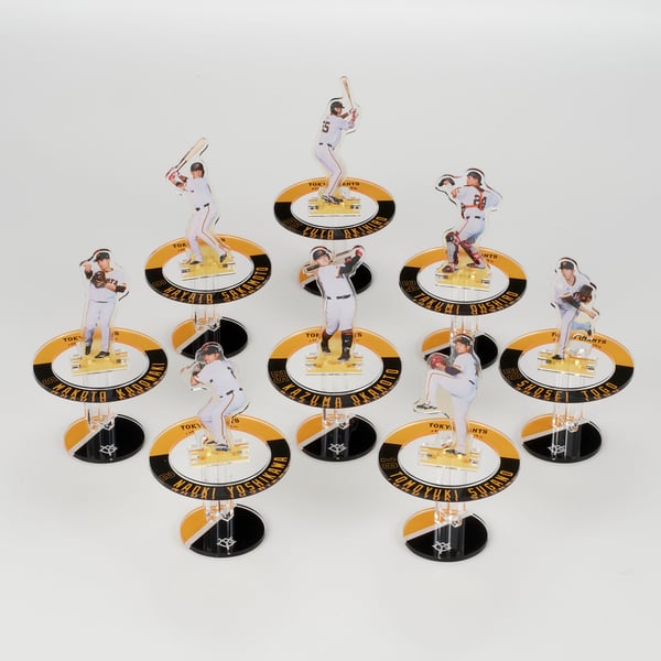 floating-acrylic-stand-2- 