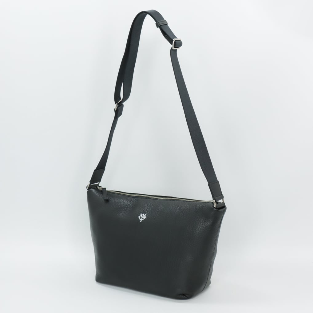 GIANTS × TRION グラブレザーショルダーバッグ (YG) Black×Sliver