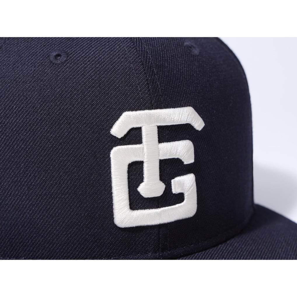 読売ジャイアンツ × NEW ERA × FEAR OF GOD ネイビー×オフホワイト FG 