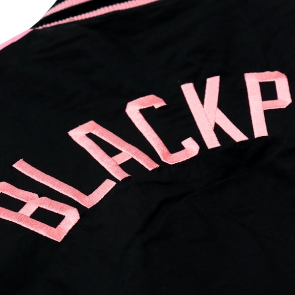読売ジャイアンツ×BLACKPINK スタジアム ジャケット