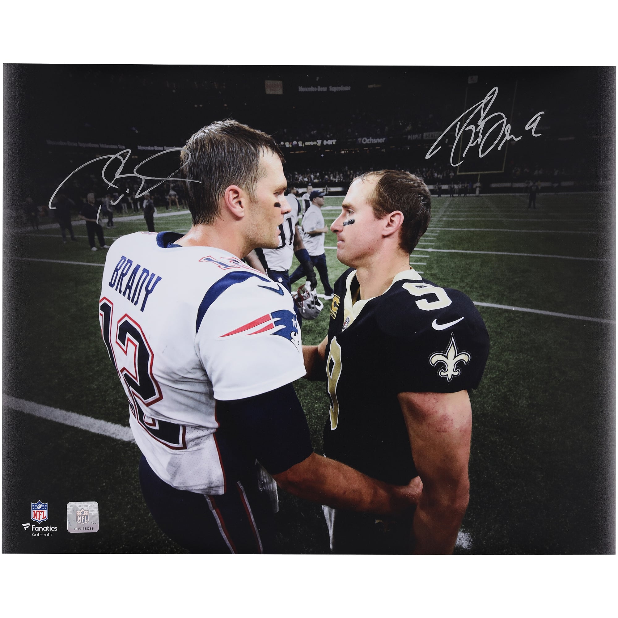 Photo de poignée de main autographiée de Tom Brady et Drew Brees (40 x 50 cm)