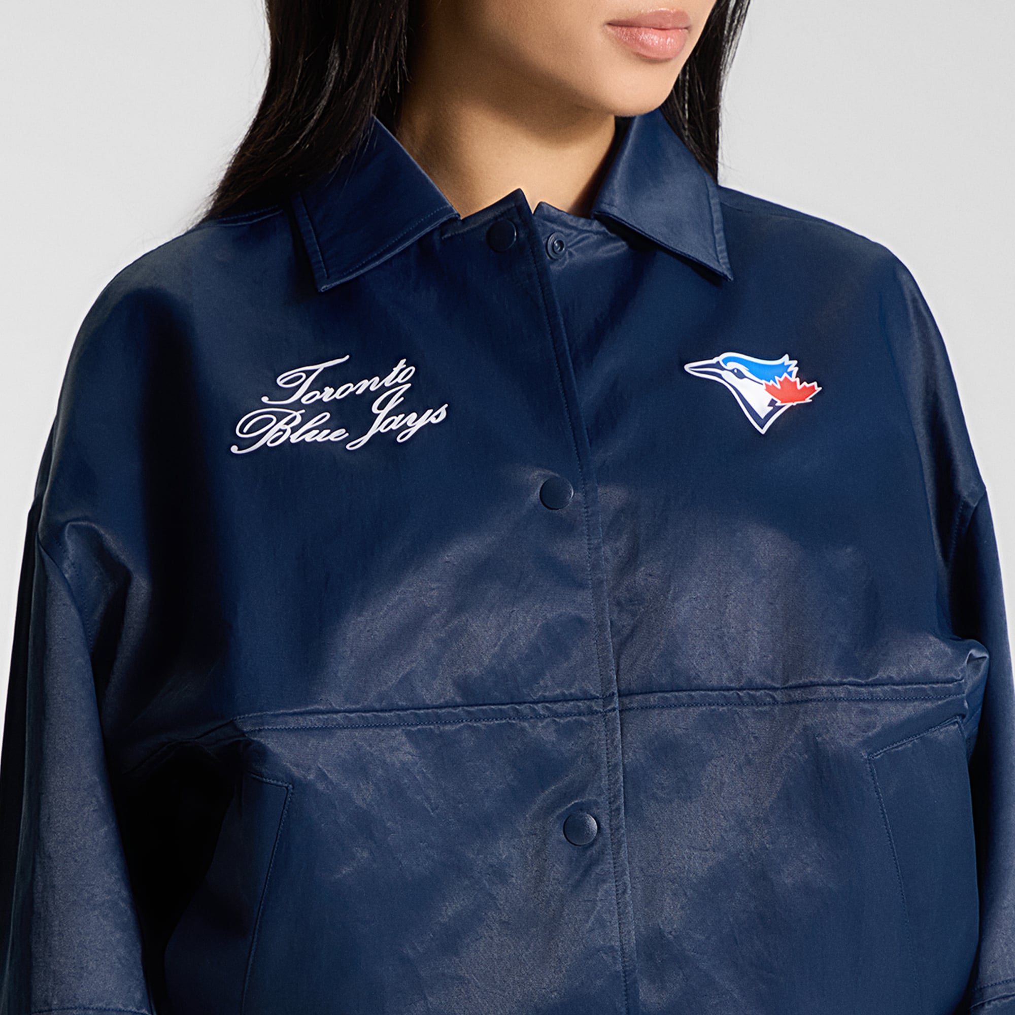 Veste d'entraîneur lululemon True Navy pour femmes, motif Blue Jays de Toronto
