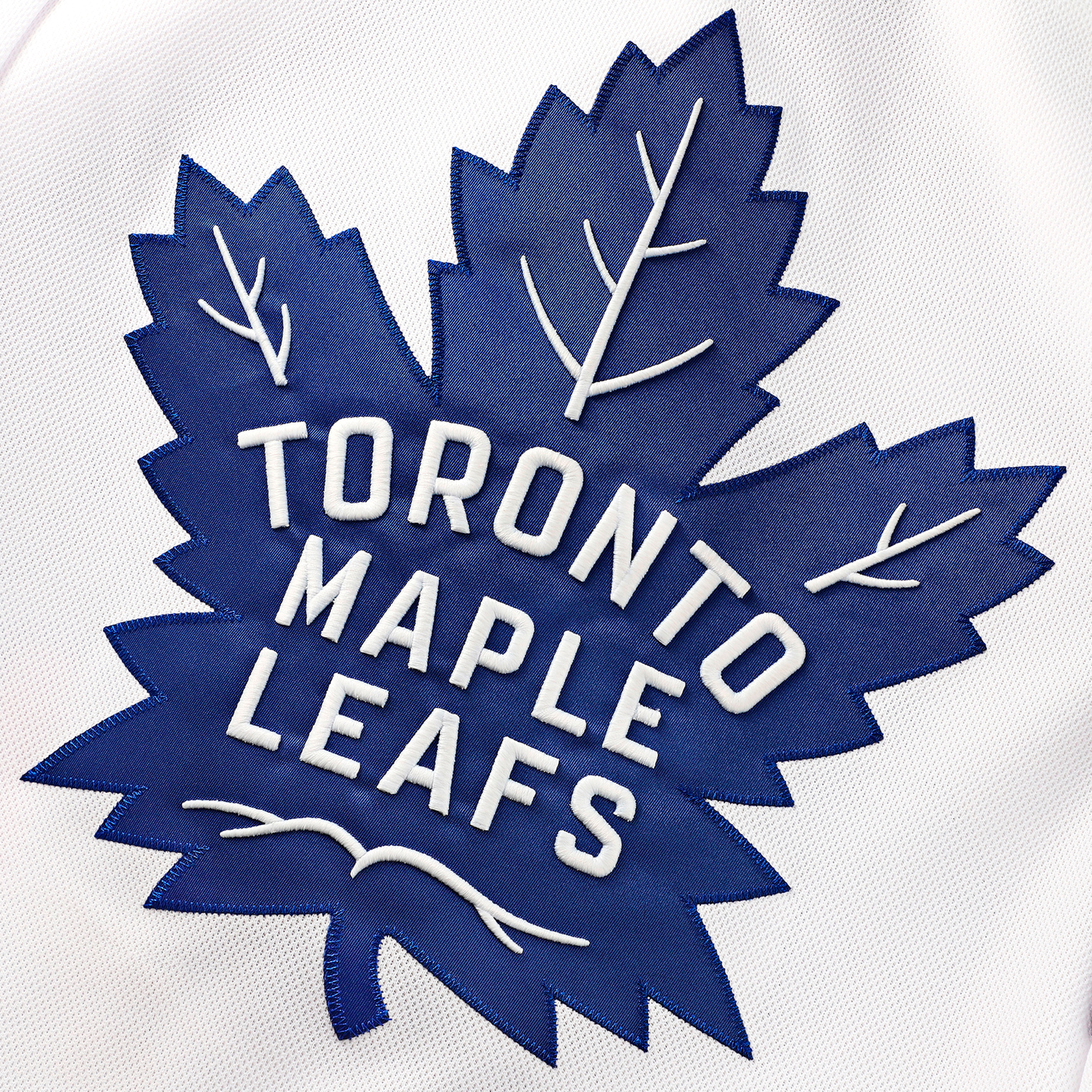 Maillot premium extérieur blanc Gavin McKenna des Maple Leafs de Toronto (Fanatics) pour homme