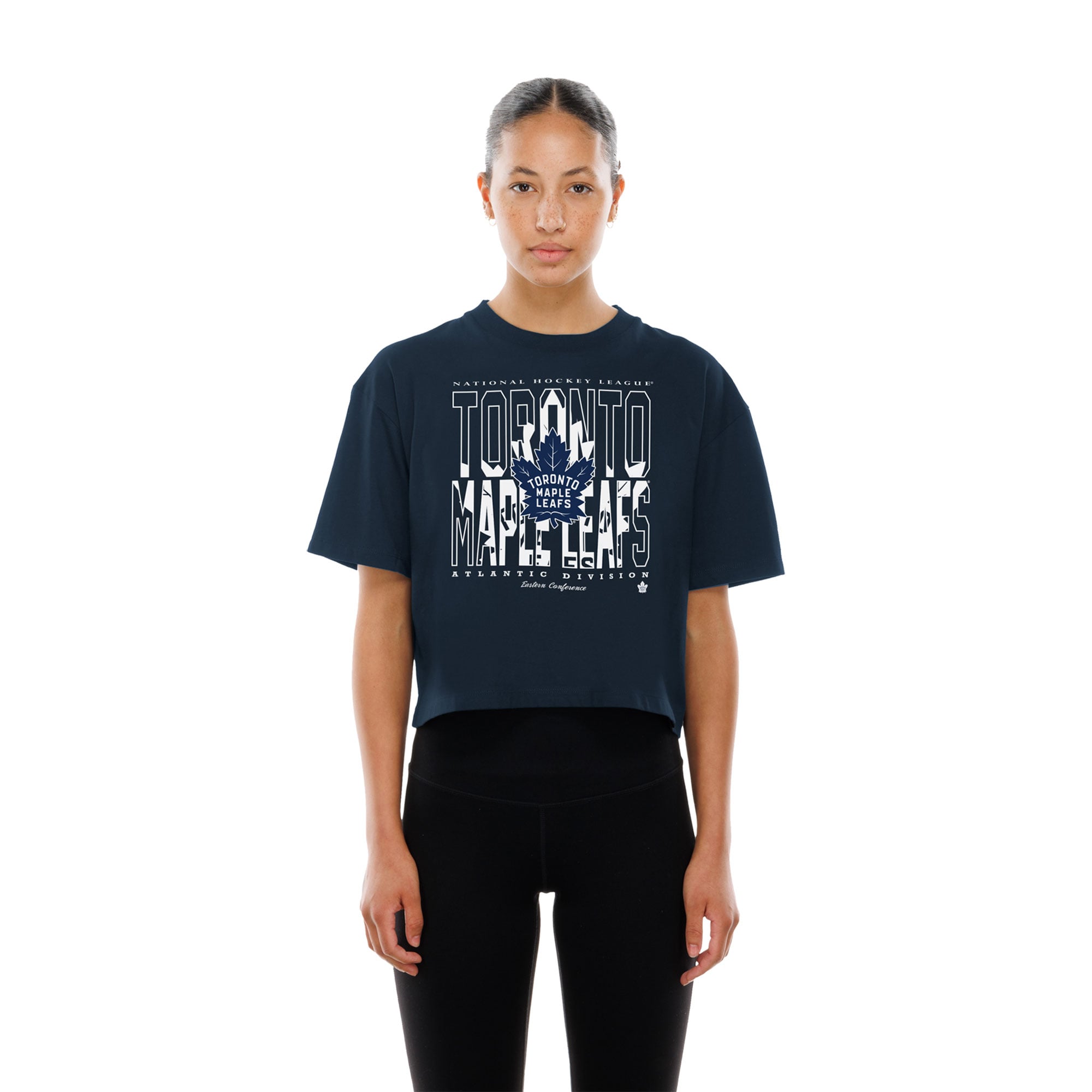 T-shirt New Era bleu marine pour femme, logo partiel des Maple Leafs de Toronto, coupe carrée.