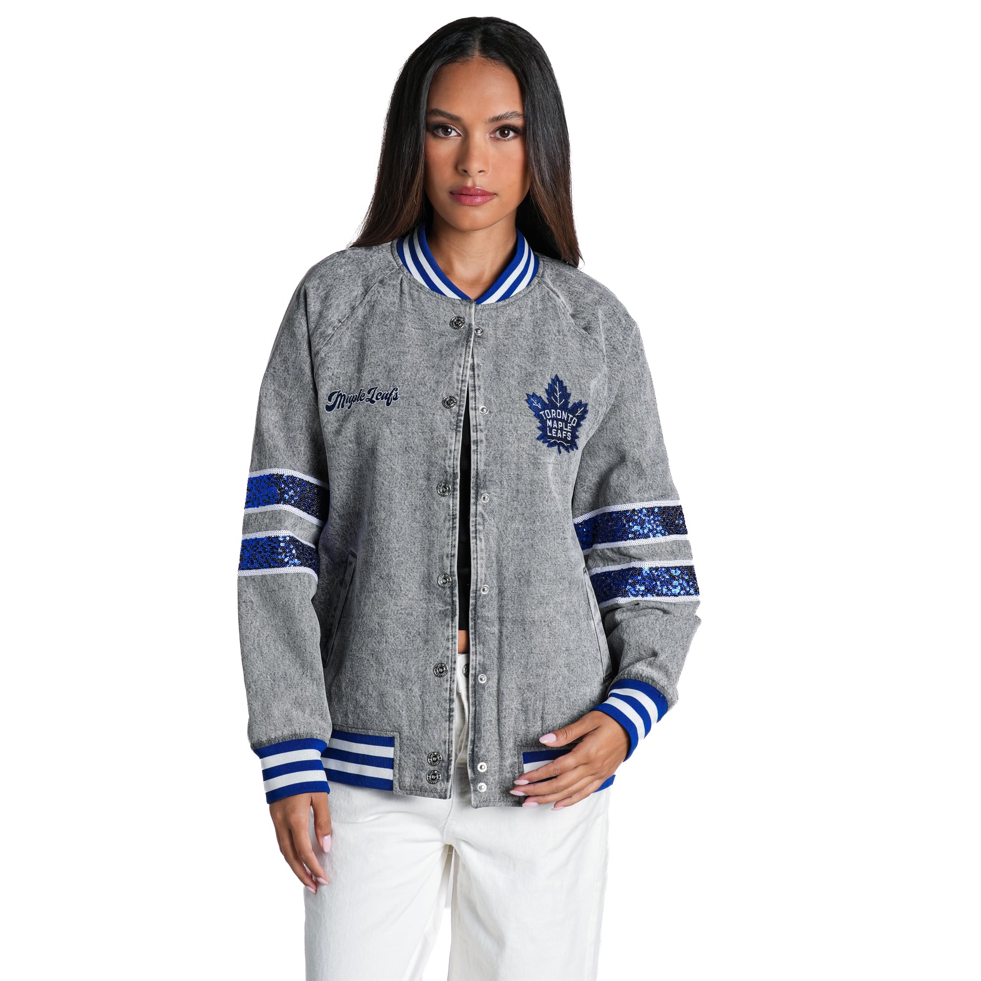 Veste bomber en denim à sequins gris chiné Toronto Maple Leafs pour femme de The Wild Collective