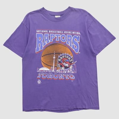 Toronto Raptors Canadian Graphics West 90s T-shirt - Purple - M by Fanatics Real Vintage