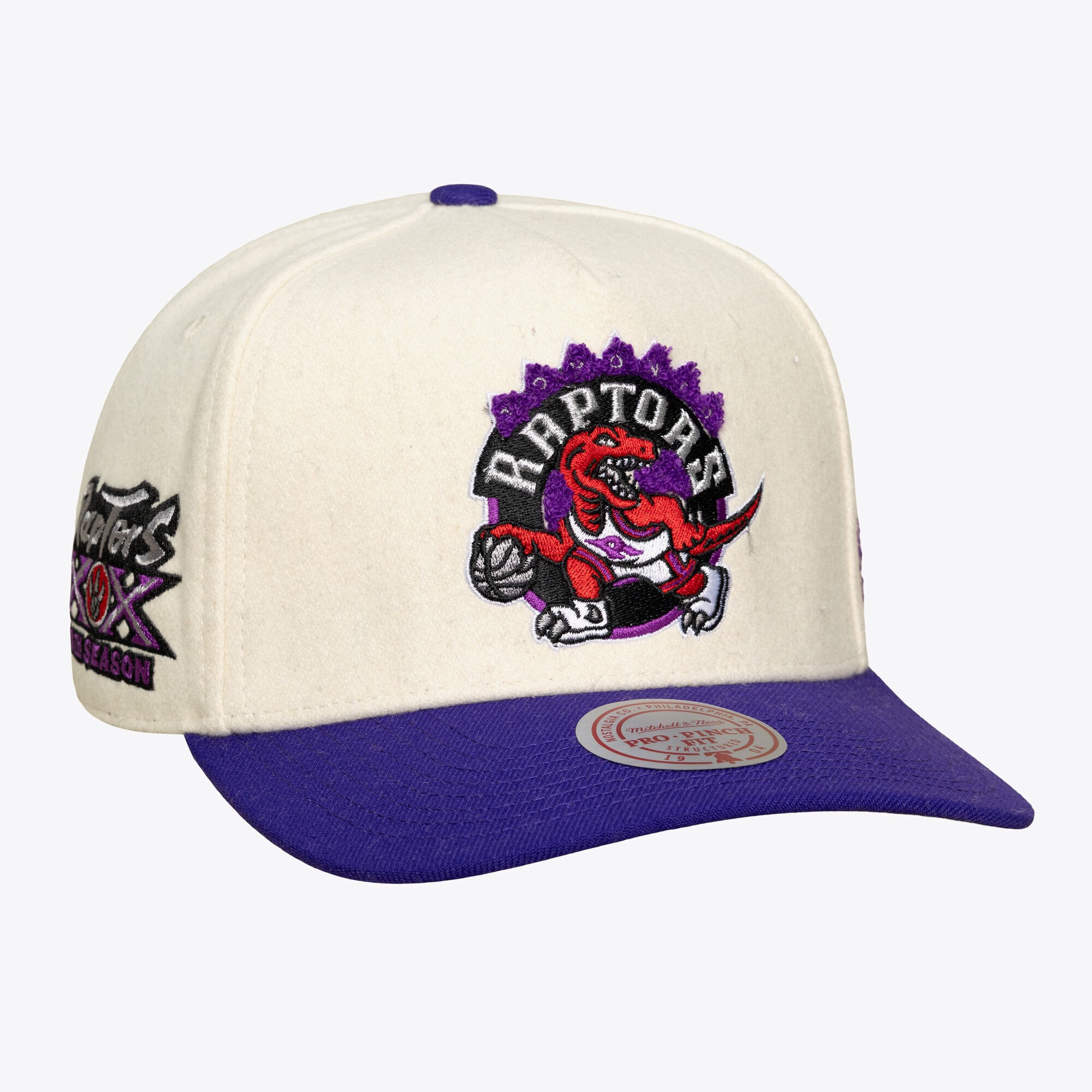 Casquette unisexe Mitchell & Ness crème Toronto Raptors Team Pro ajustable