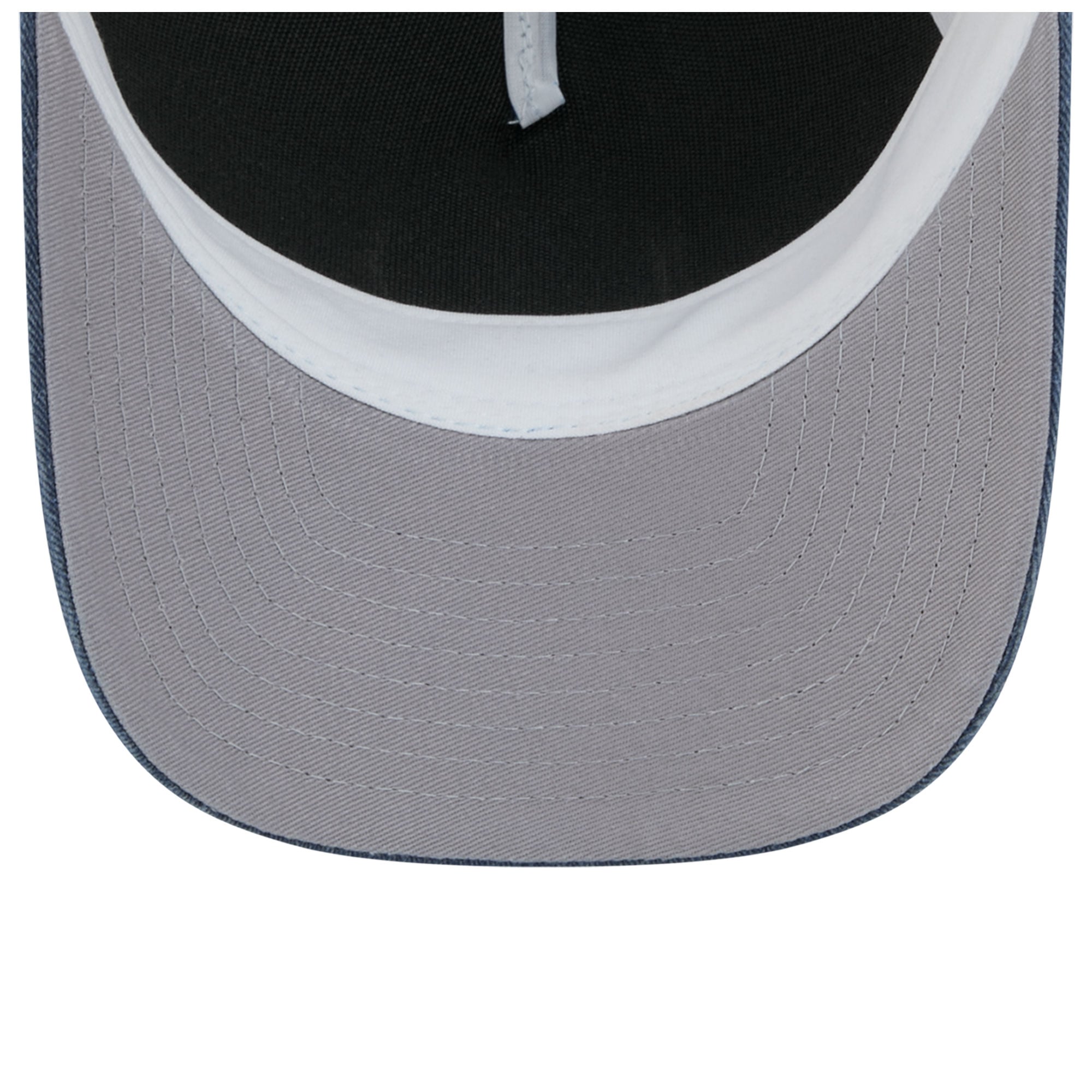 Casquette trucker unisexe New Era UConn Huskies bleu marine à motif dégradé et 9FORTY