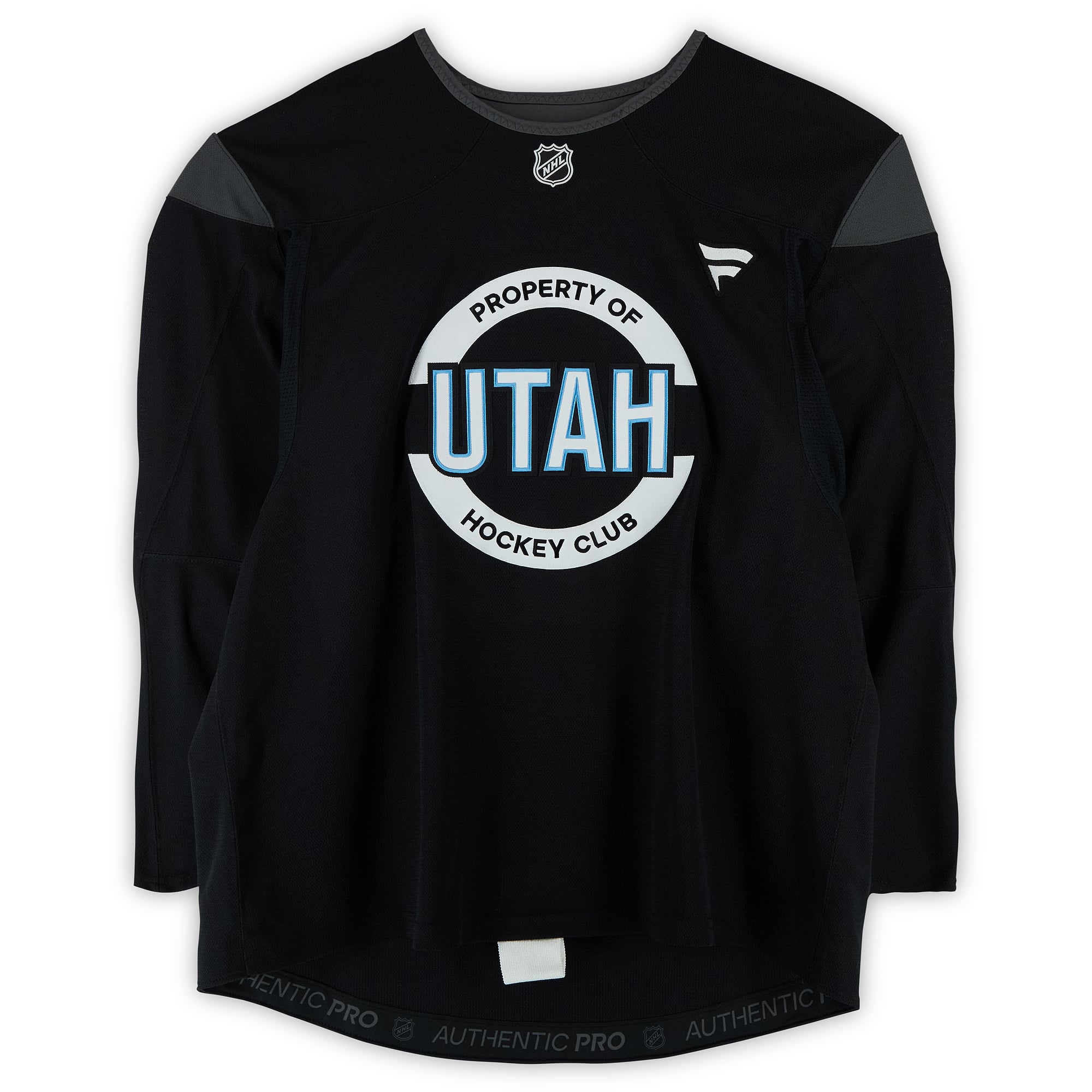 Alexander Kerfoot Utah Mammoth Practice-Used #15 Black Jersey from the 2024-25 NHL Season
