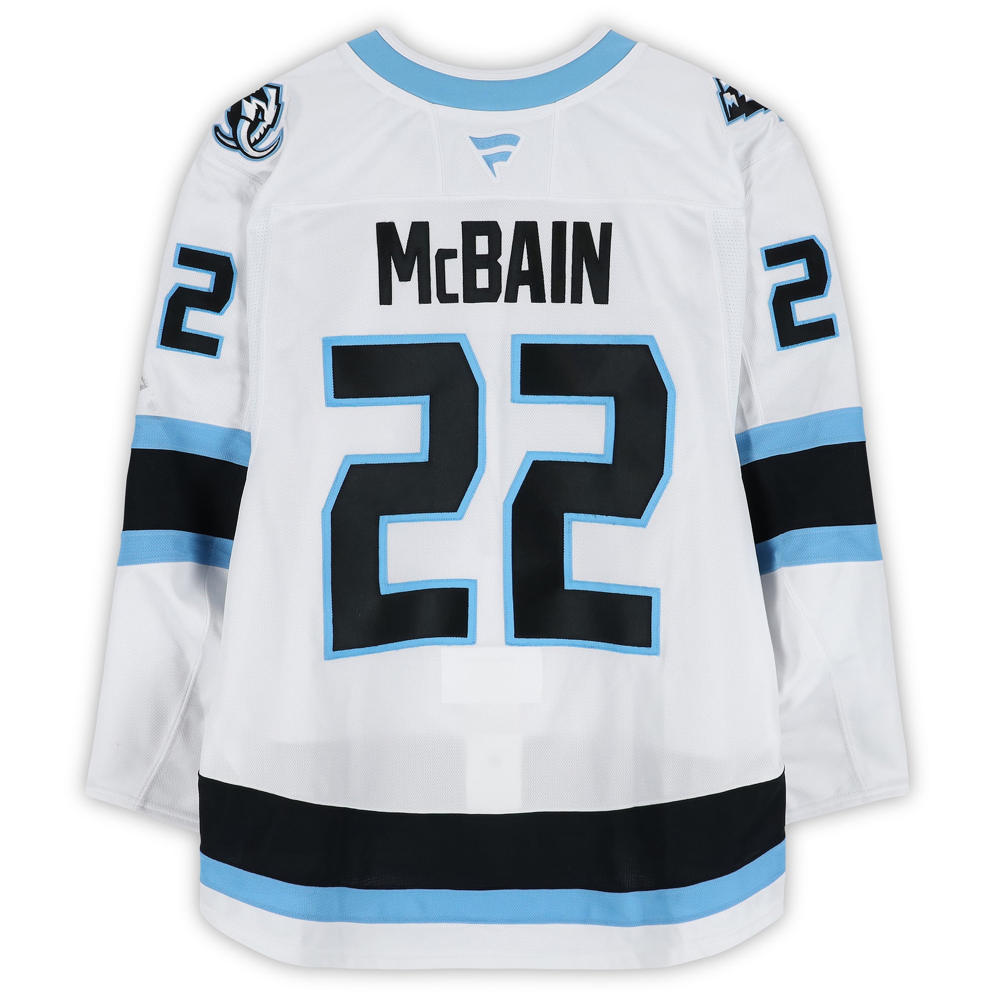 Maillot blanc n° 22 porté par Jack McBain des Utah Mammoths lors du premier tour des séries éliminatoires de la Coupe Stanley 2026 contre les Golden Knights de Vegas.