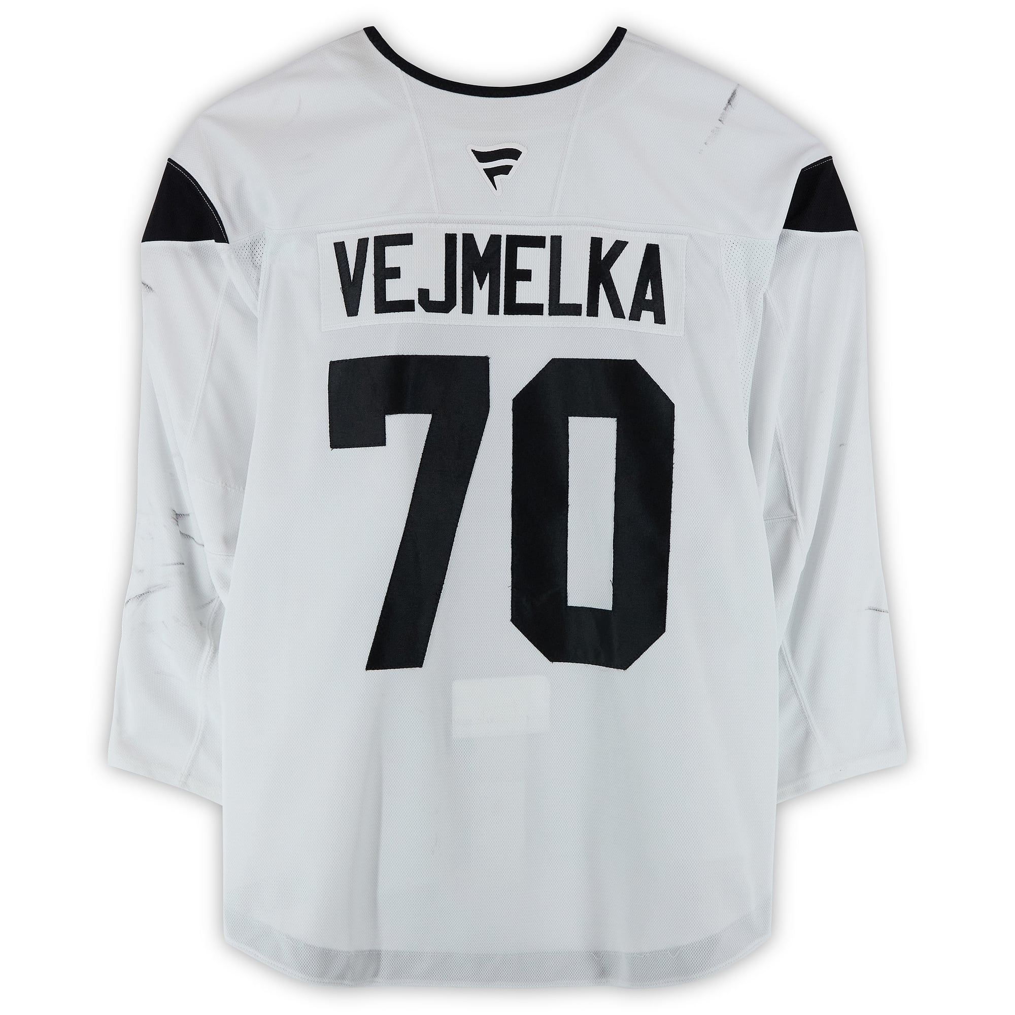 Maillot authentique blanc porté à l'entraînement par Karel Vejmelka, numéro 70, du Utah Hockey Club, saison 2024-2025 de la LNH.