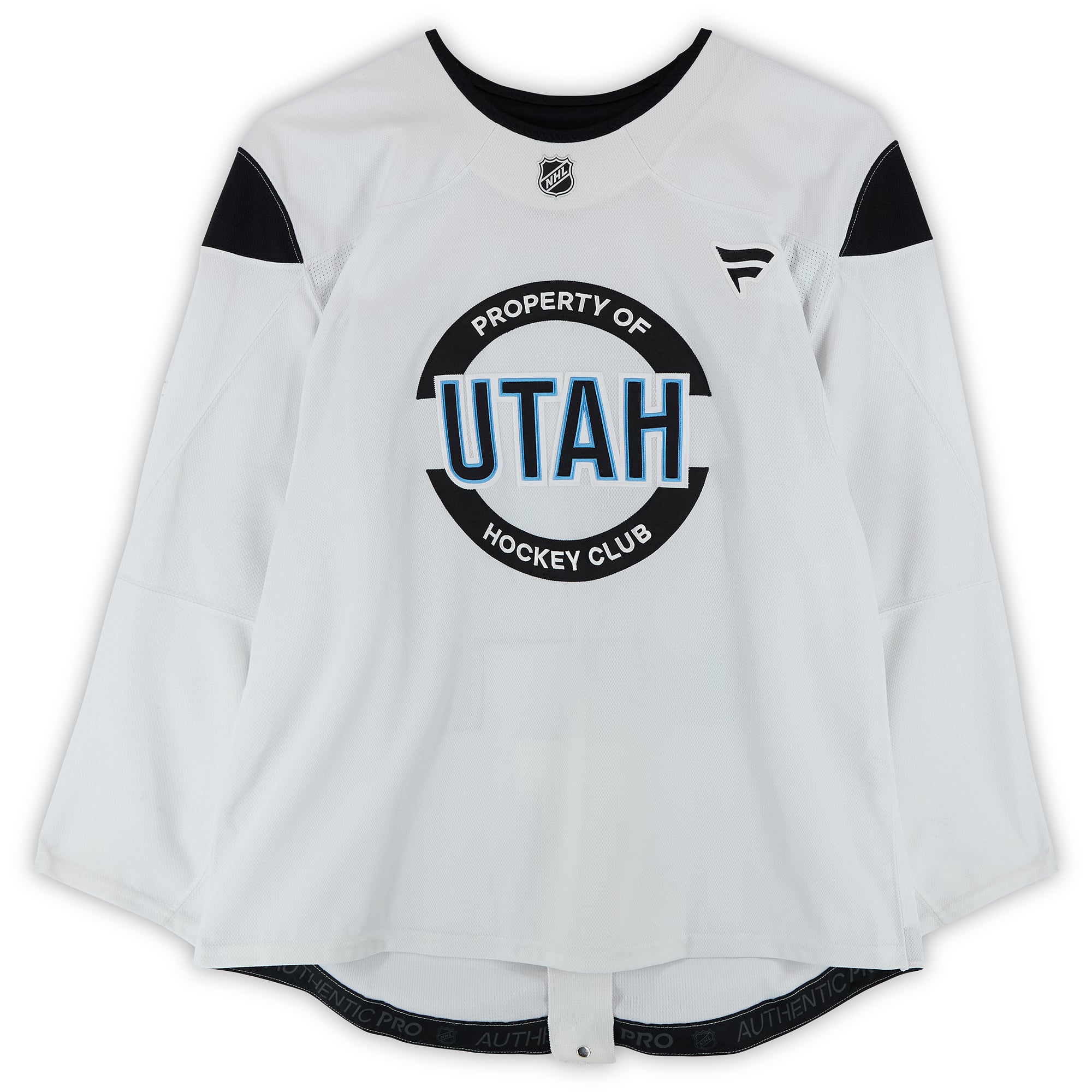 Maillot authentique blanc professionnel porté à l'entraînement par Kevin Connauton, numéro 44, du Utah Hockey Club, saison 2024-2025 de la LNH