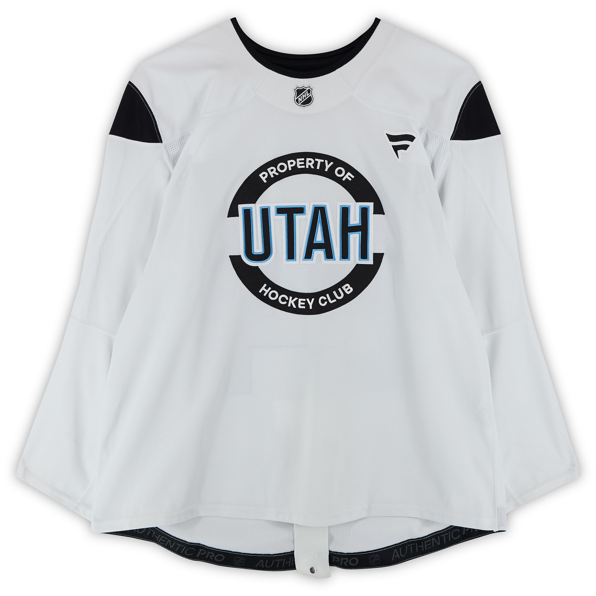 Maillot authentique blanc professionnel porté à l'entraînement par Matias Maccelli, numéro 63, du Utah Hockey Club, saison 2024-2025 de la LNH