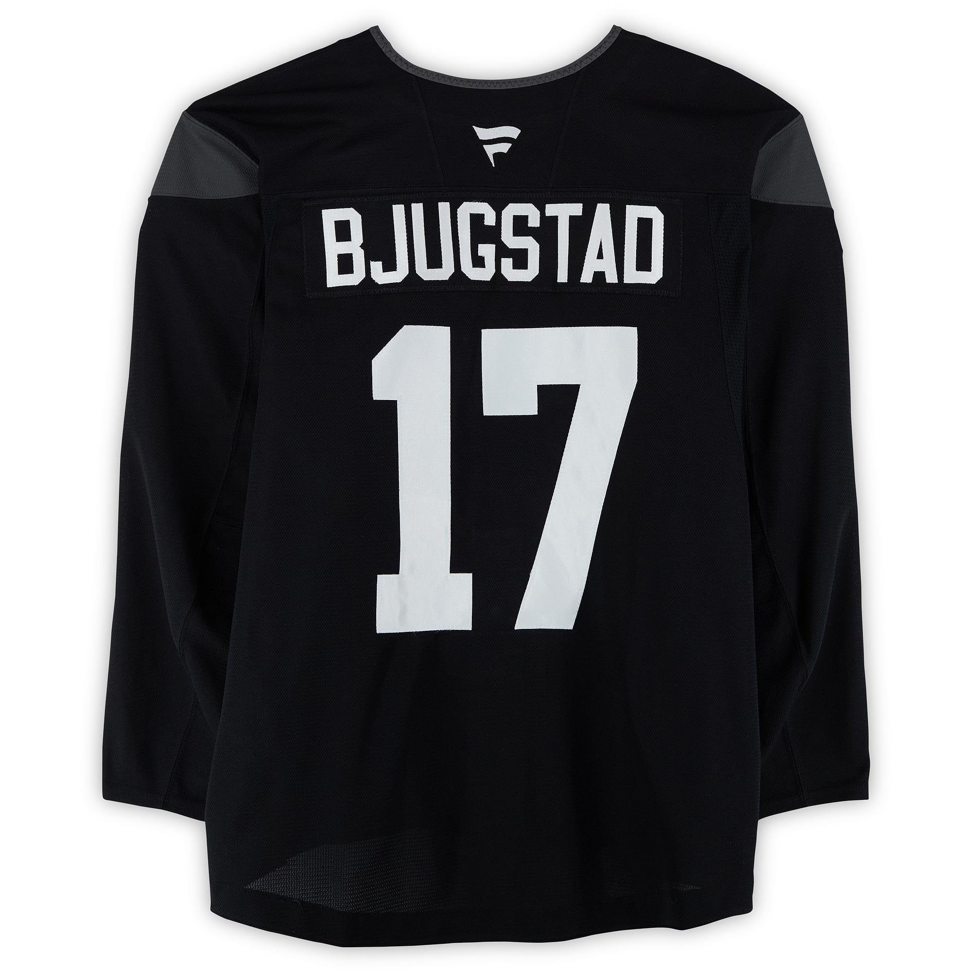 Maillot noir n° 17 porté à l'entraînement par Nick Bjugstad, des Utah Mammoths, lors de la saison 2024-2025 de la LNH.