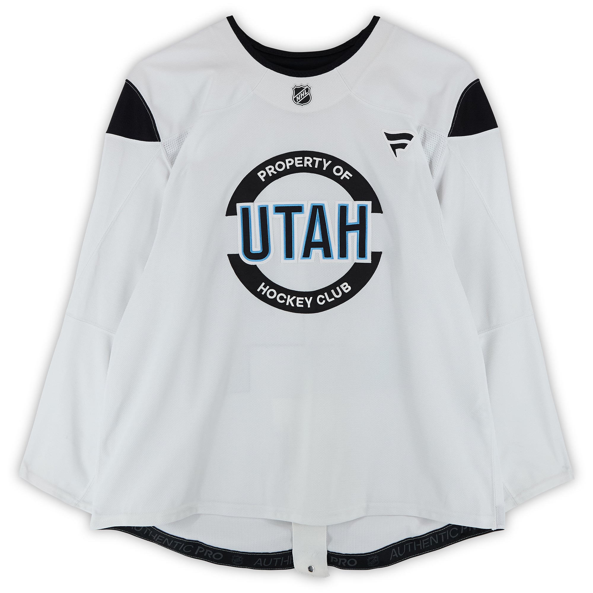 Nick Bjugstad Utah Mammoth Practice-Used #17 Jersey from the 2024-25 NHL Season