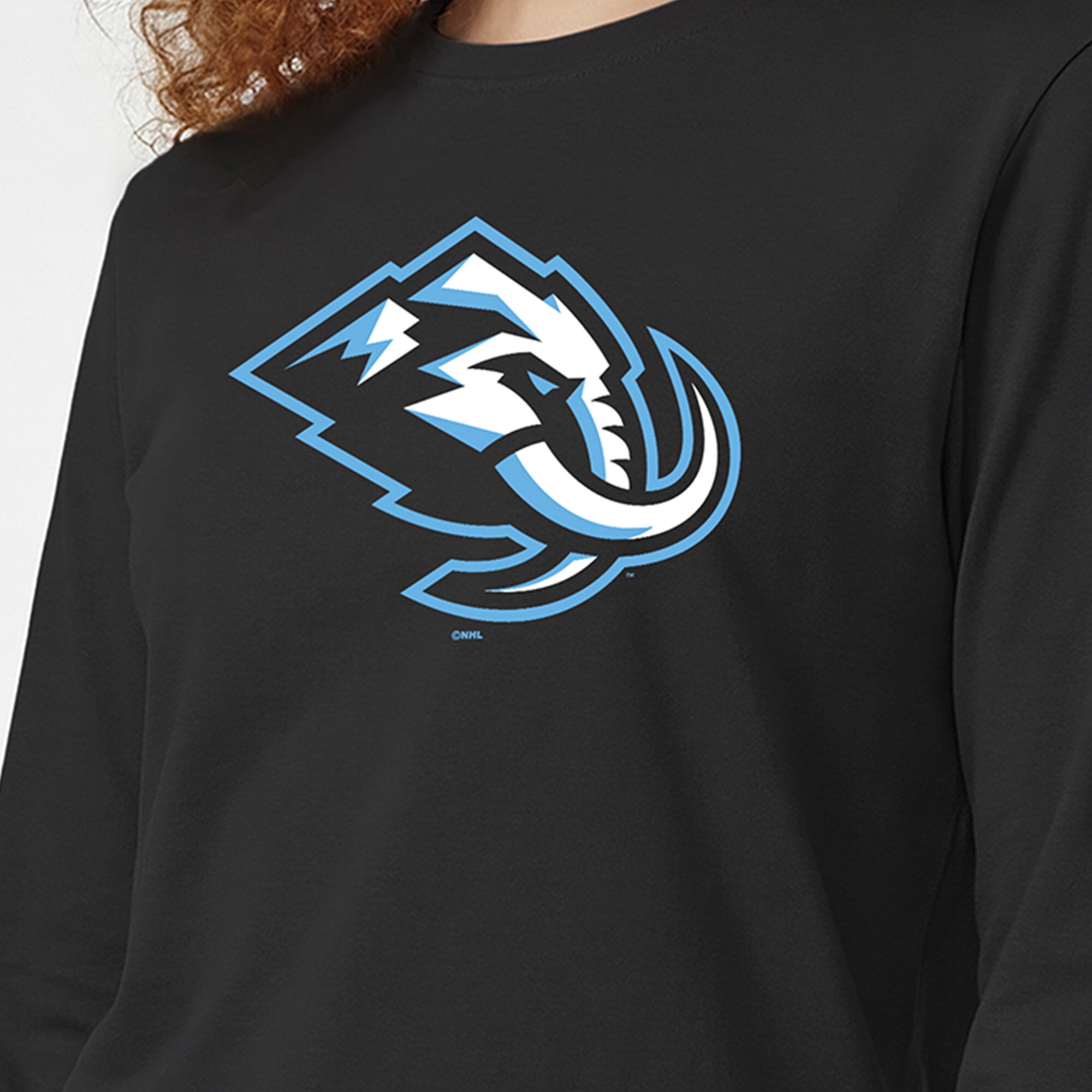 T-shirt à manches longues noir Champion Utah Mammoth pour femmes