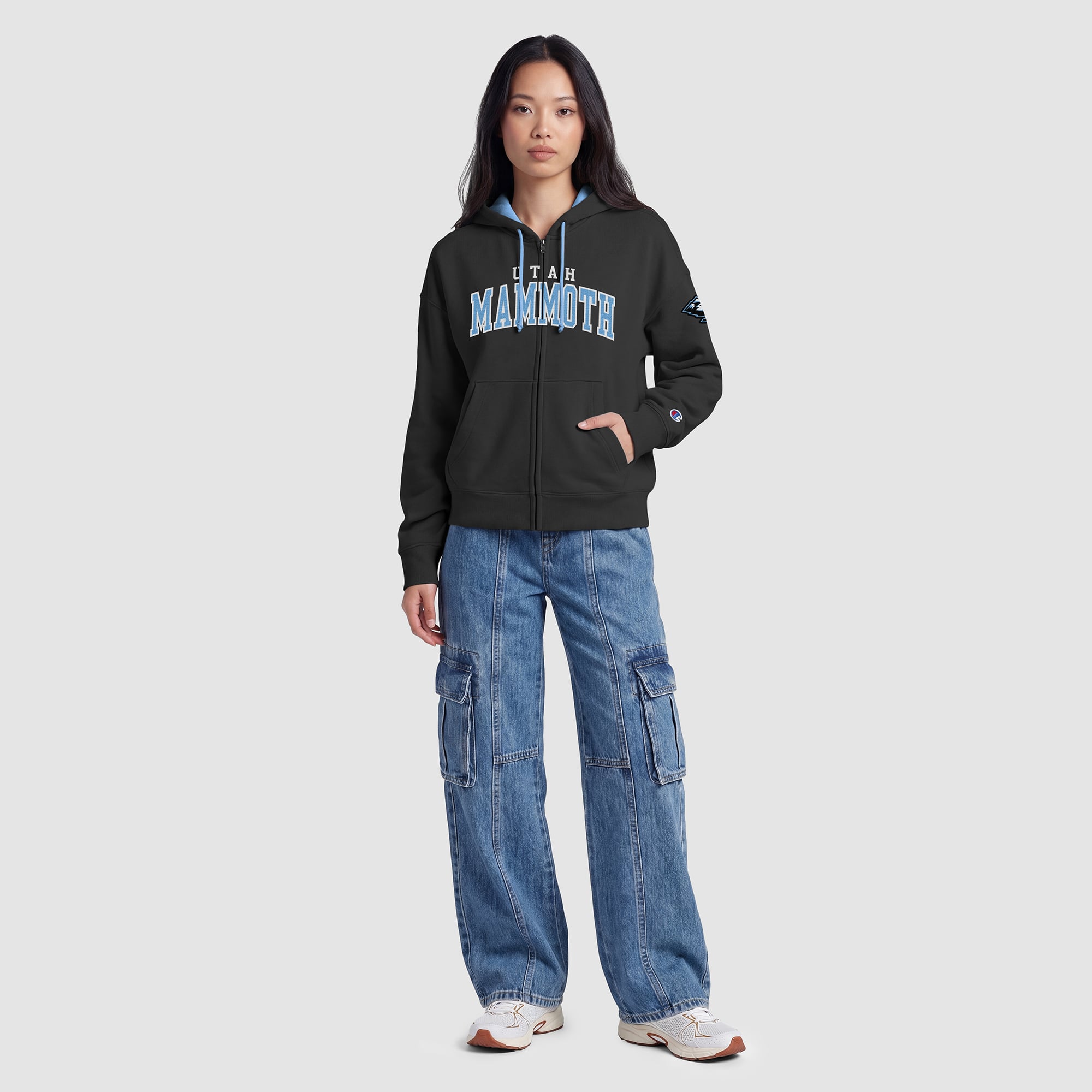 Sweat à capuche zippé en polaire Champion noir/bleu clair pour femme, orné d'un appliqué de mammouth l'Utah
