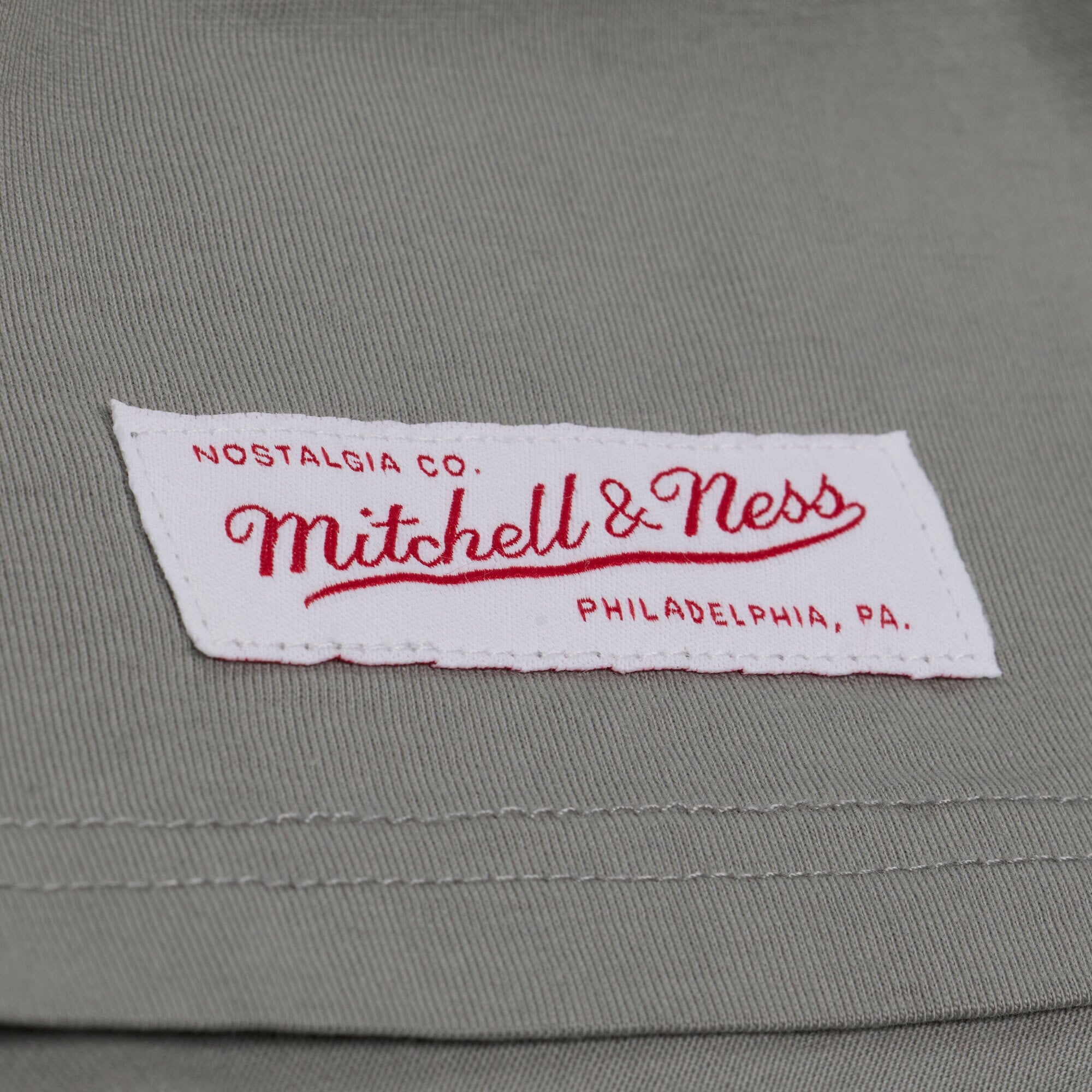 Women's Mitchell & Ness Gray Vancouver Grizzlies Core Essential T-Shirt