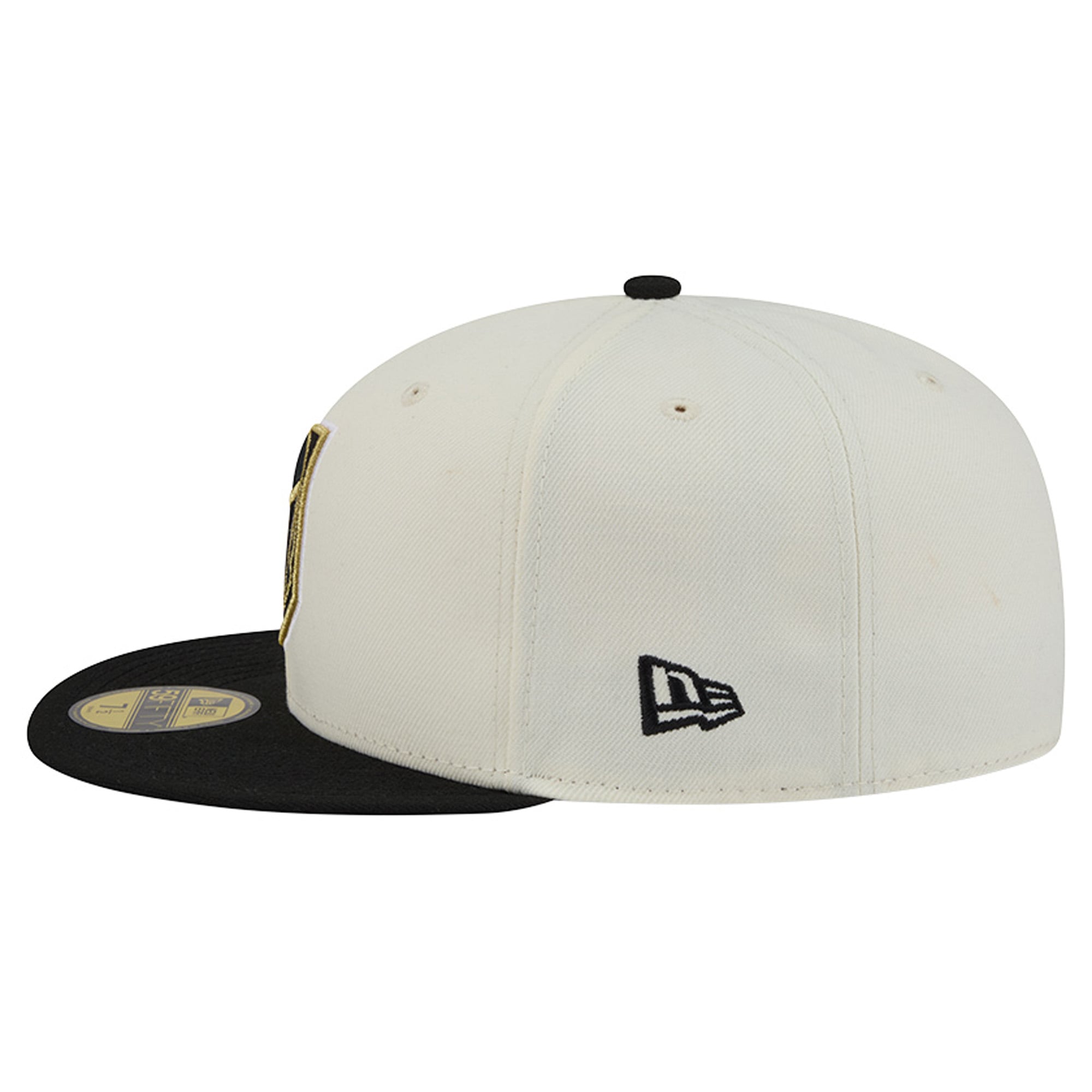 Casquette ajustée New Era 59FIFTY pour homme, couleur crème/gris anthracite, modèle Vegas Golden Knights, avec coutures personnalisées.