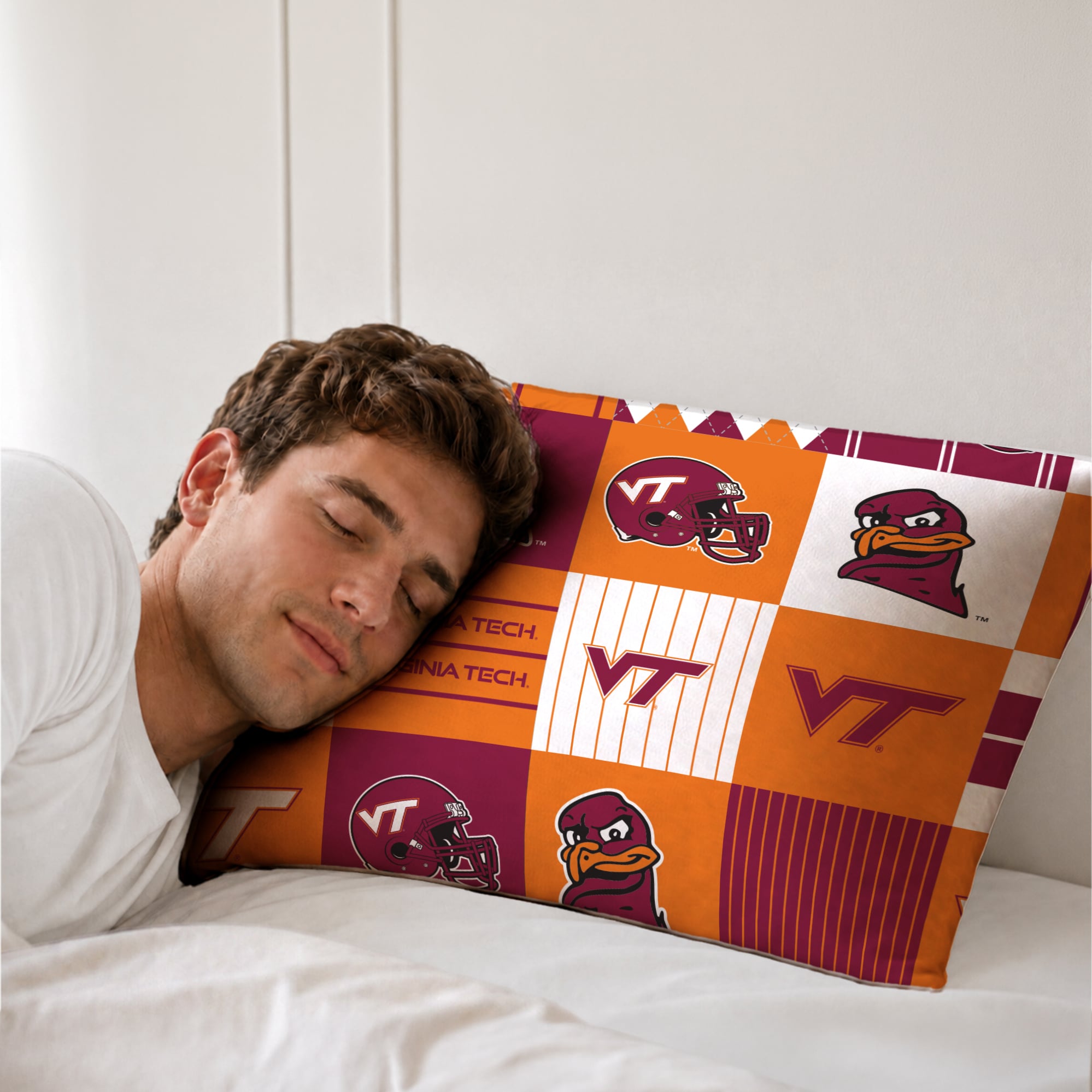 Pegasus Virginia Tech Hokies Patchwork Plaid Three-Piece Full/Queen Bed in a Bag Set