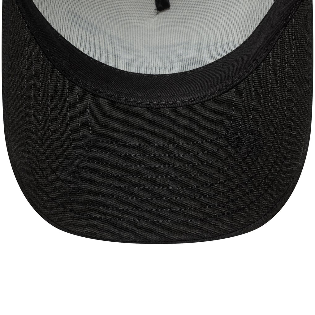 Gorra VR46 Racing New Era Recycled Stripe Trucker - Unisex