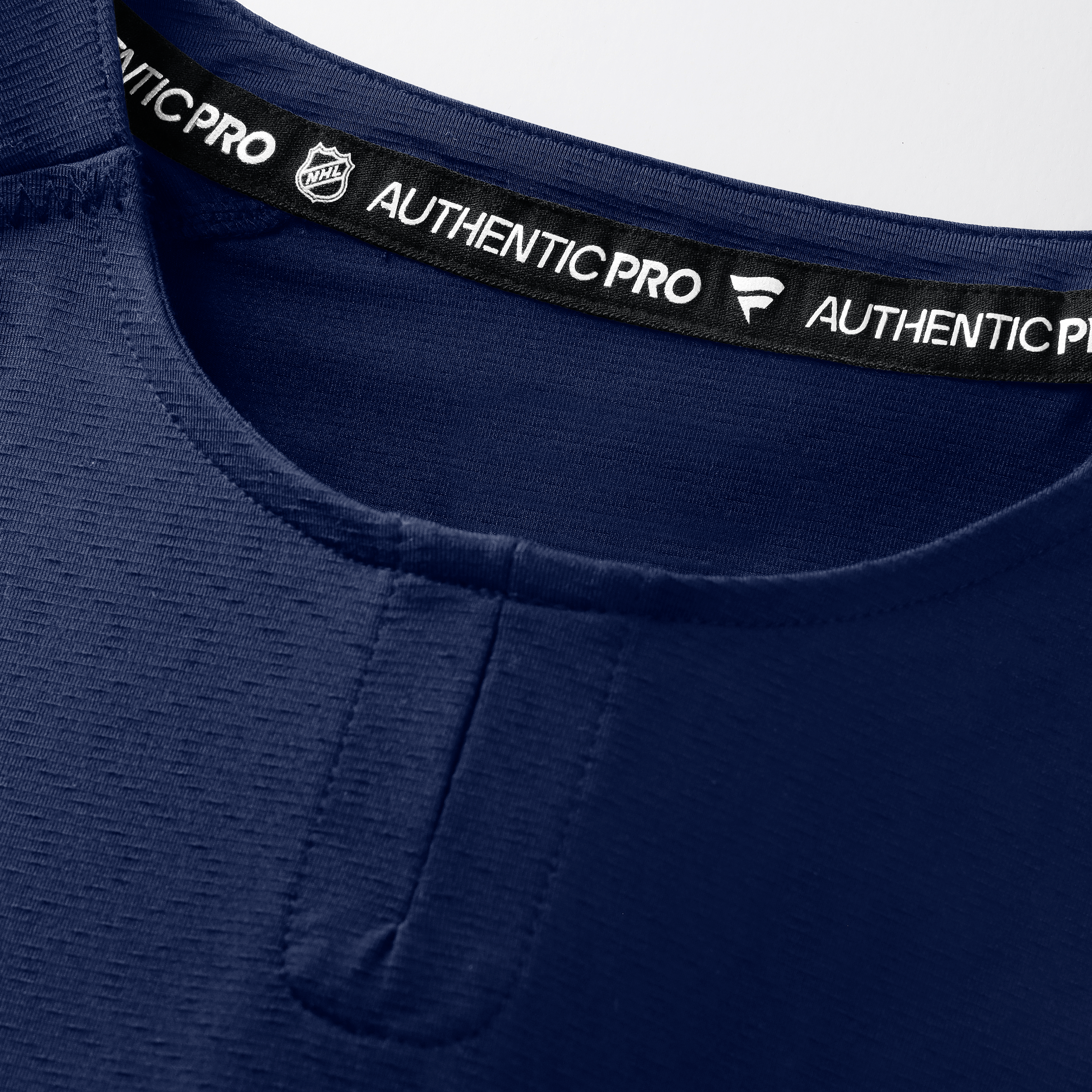 T-shirt de performance authentique Pro Train pour homme Fanatics Navy Washington Capitals